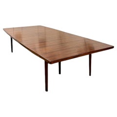 Grande table scandinave du milieu du siècle par Arne Vodder, Danemark, années 1960
