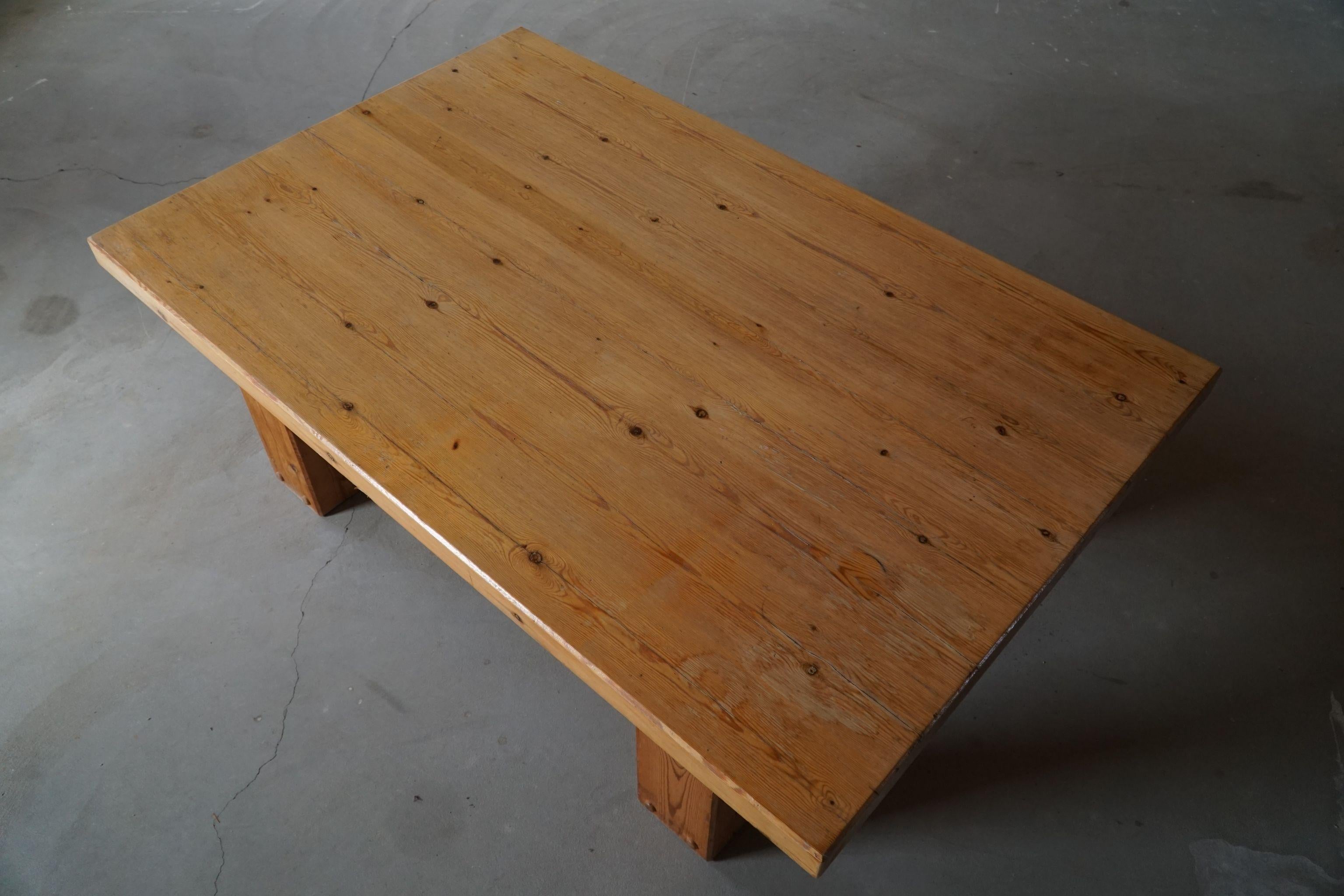 Hand-Crafted Mid Century Large Solid Rectangular Coffee Table in Pine, Danish Modern, 1960s For Sale