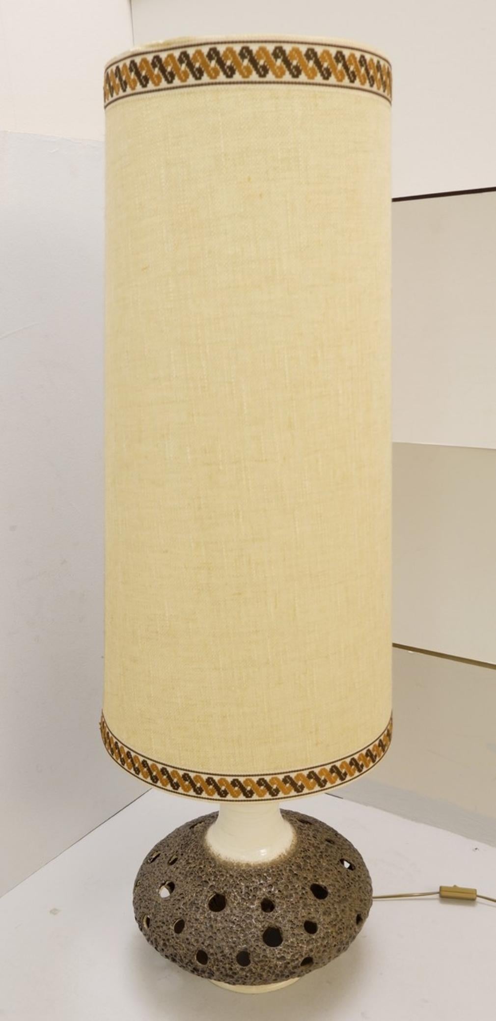 Mid-Century Large stoneware table lamp  or floor lamp - 1960s For Sale 3