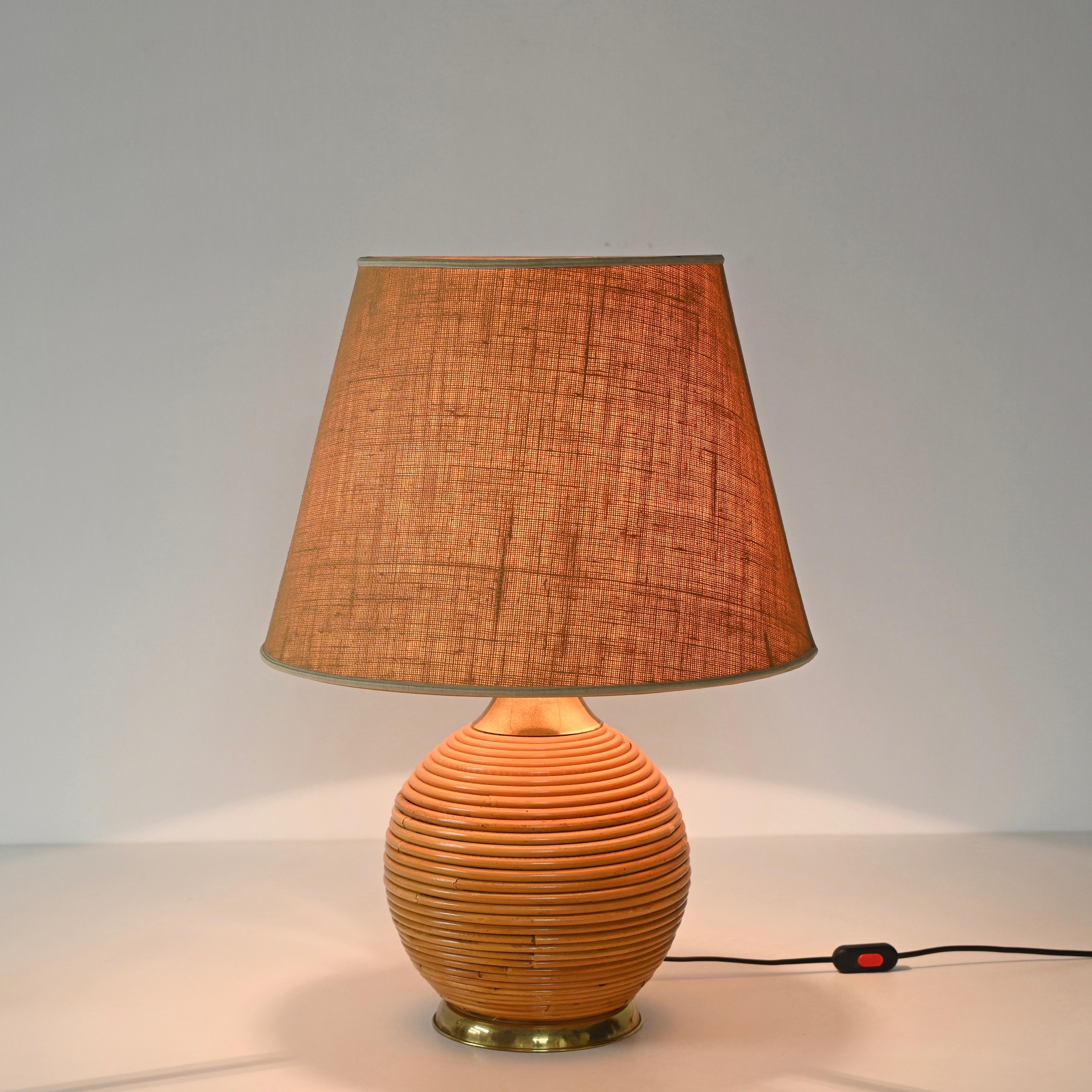 Grande lampe de table du milieu du siècle en rotin et laiton par Vivai del Sud, Italie 1970 en vente 1