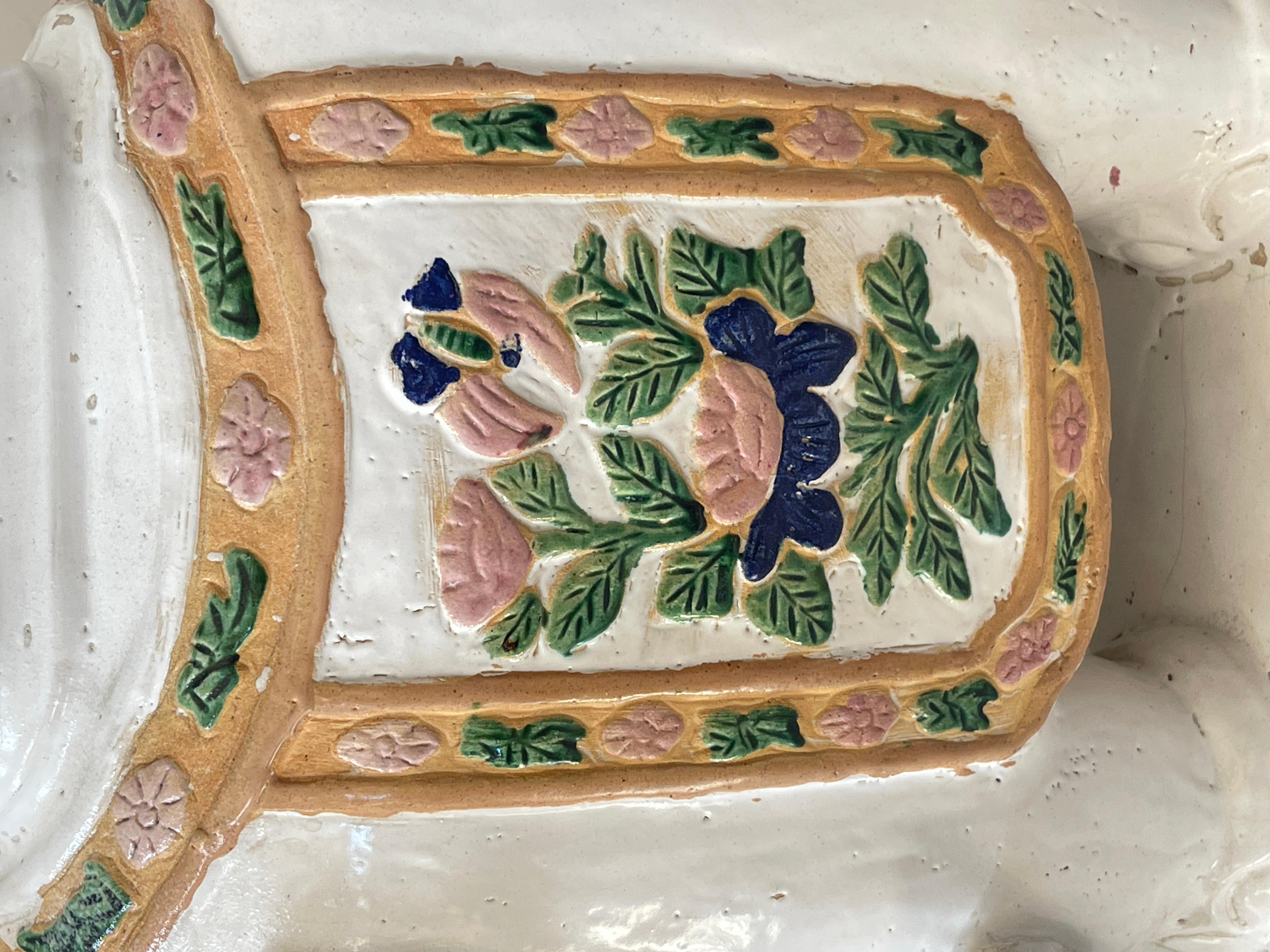 Hong Kong Grand tabouret de jardin Éléphant blanc du milieu du siècle Siège de jardin en terre cuite émaillée en vente
