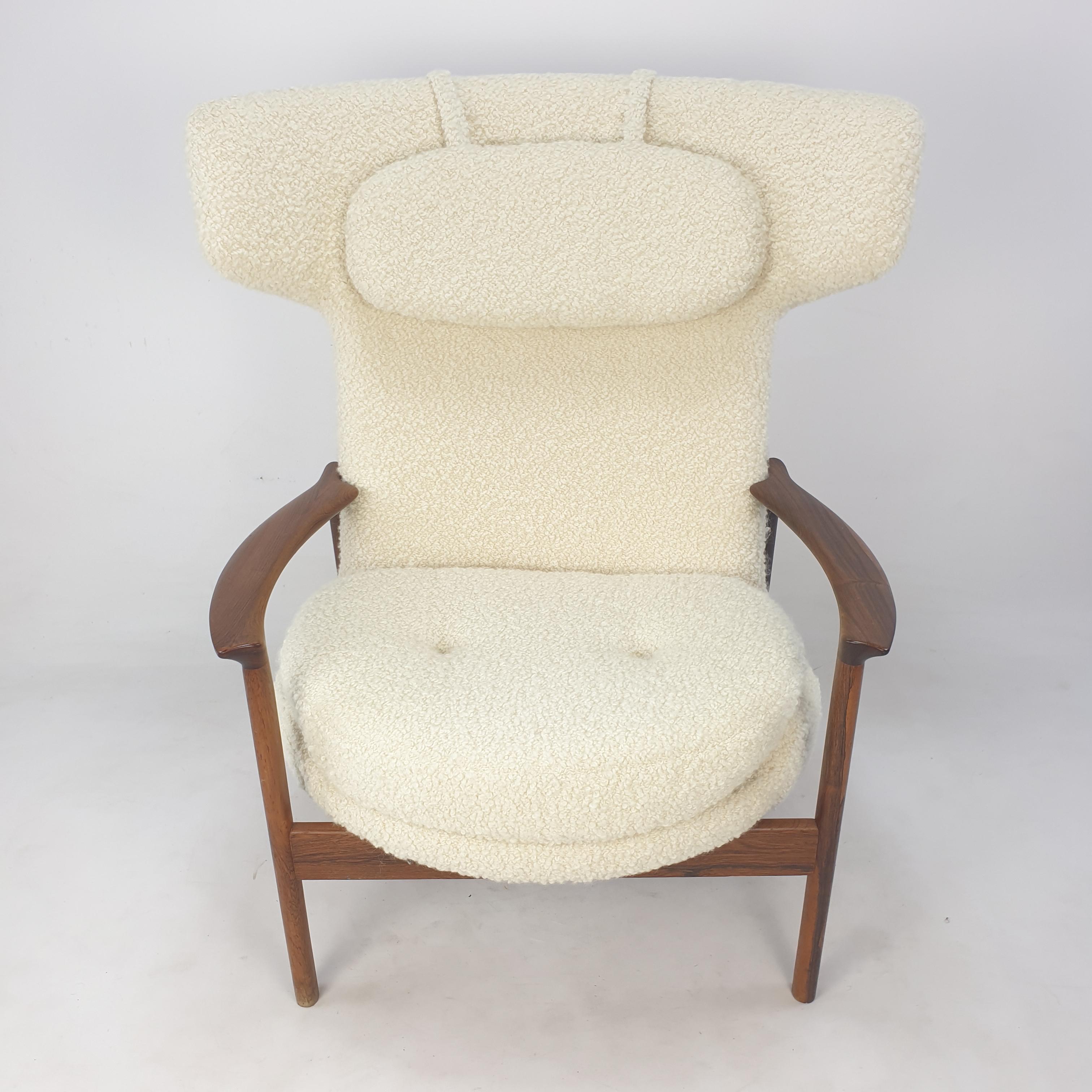 Chaise longue à grand dossier à ailettes du milieu du siècle dernier par Ib Kofod-Larsen, Danemark, années 1950 en vente 12
