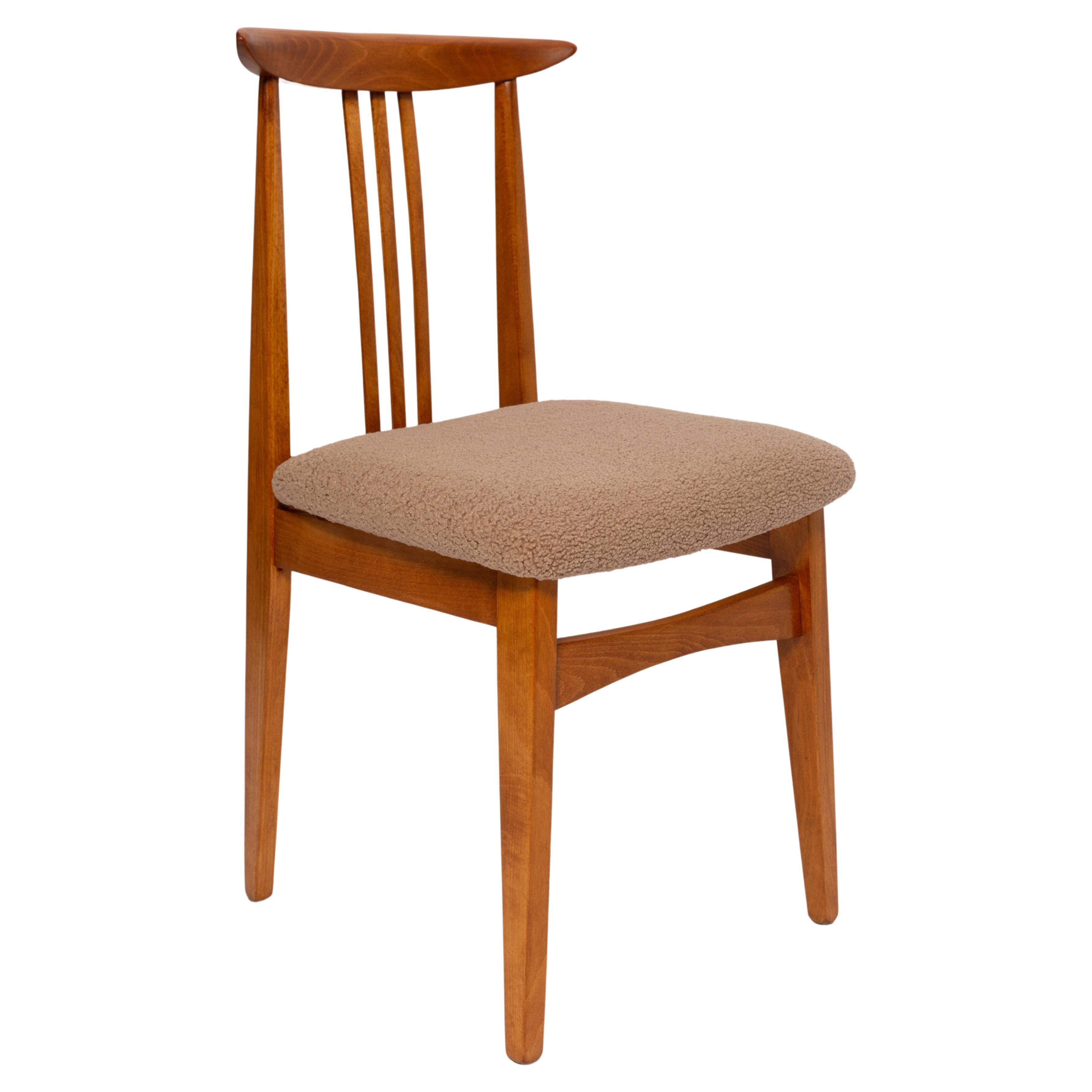 Mid-Century Latte Boucle Chair, Medium Wood, M. Zielinski, Europe 1960s For Sale