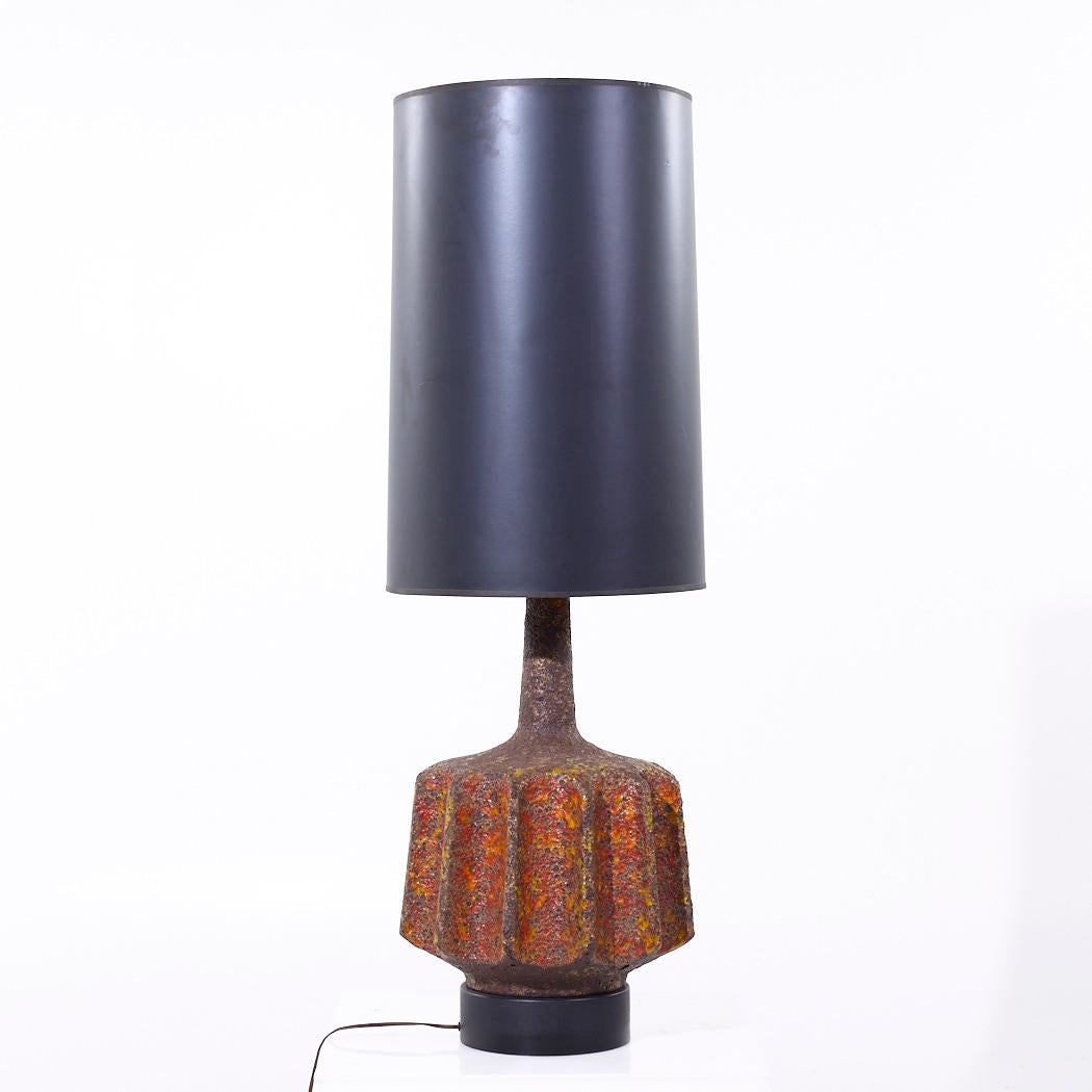 Lampe à poser Lava Glaze du milieu du siècle Bon état - En vente à Countryside, IL