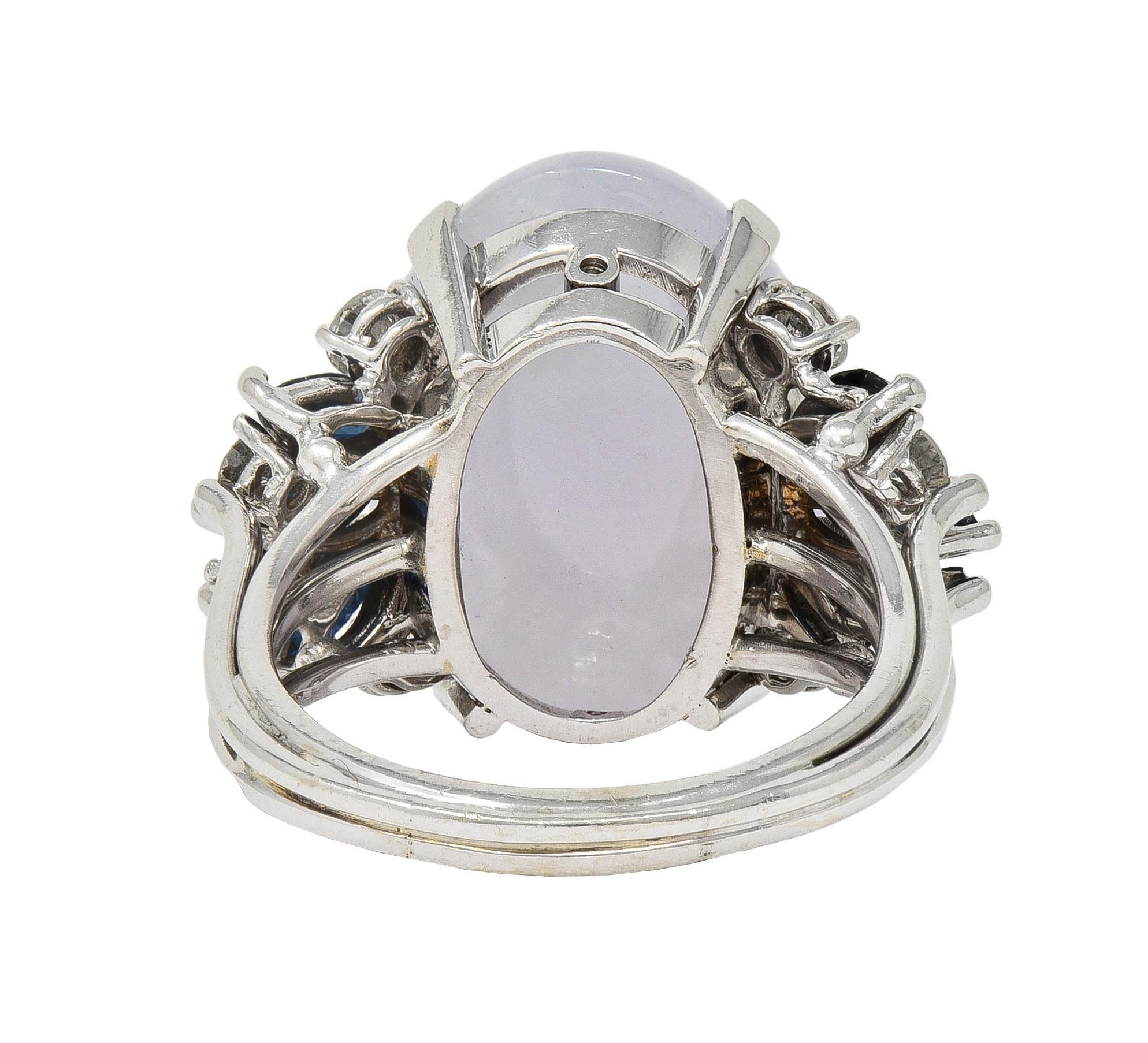 Women's or Men's Mid-Century Lavender Jade Sapphire Diamond 14 Karat White Gold Vintage Ring