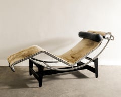 Mid Century Le Corbusier "LC 4" Chaise Lounge with Cowhide by Cassina, 1960s