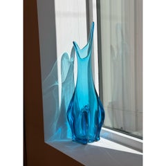 Mid-Century L.E. Smith Turquoise “Rocket” Swung Vase