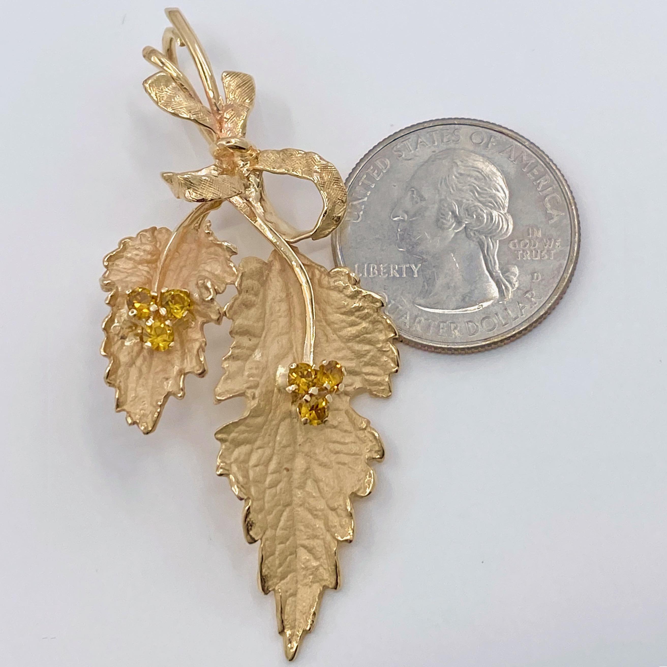 Mid-Century Leafy Sprig Pendant with Citrines in Yellow Gold on Lapis Bead Chain For Sale 1