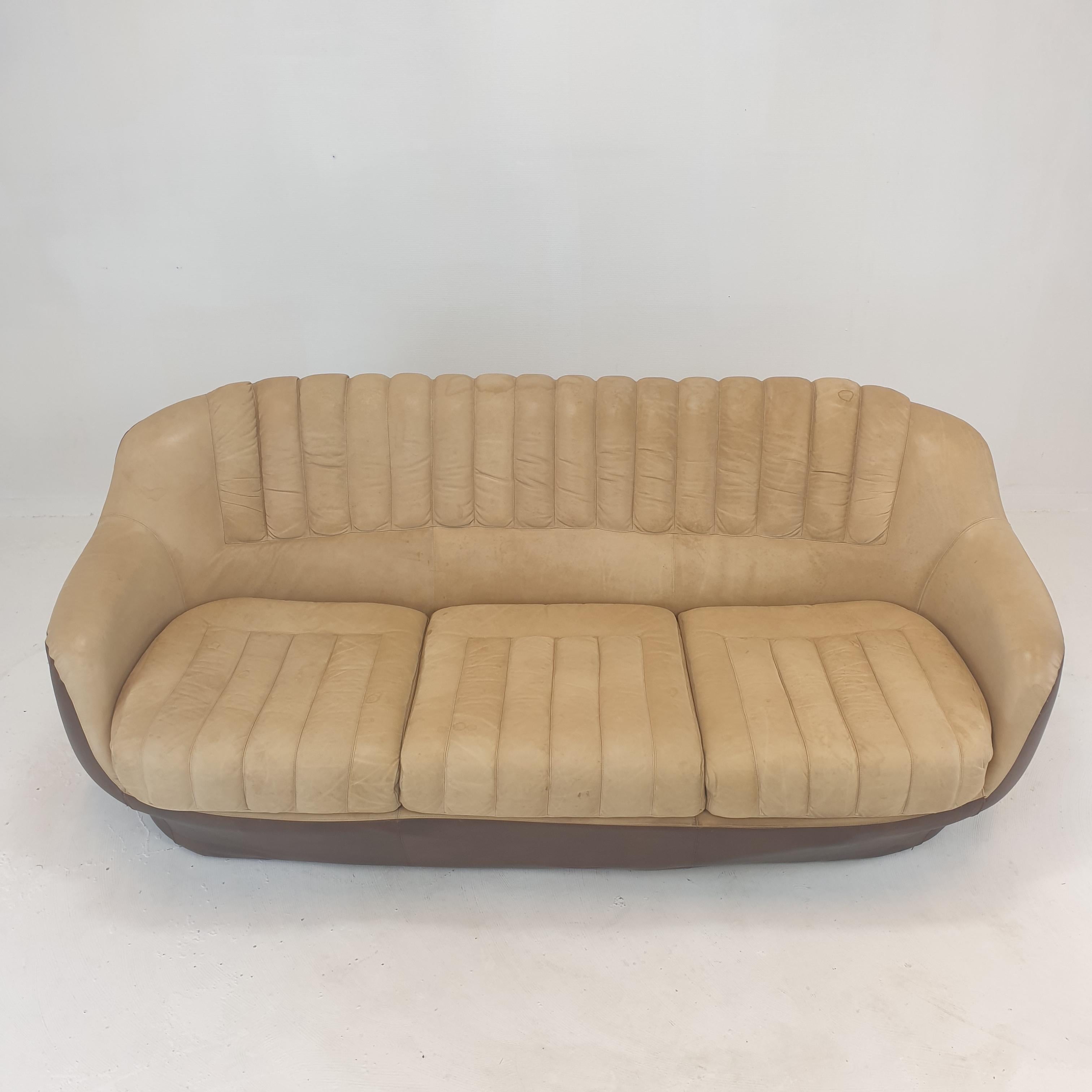 Italian Mid Century Leather 3-Seat Club Sofa, Italy 1970's For Sale