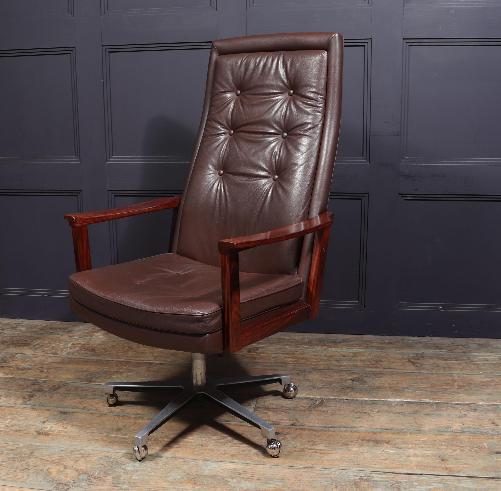 Midcentury Leather and Rosewood Desk Chair 2