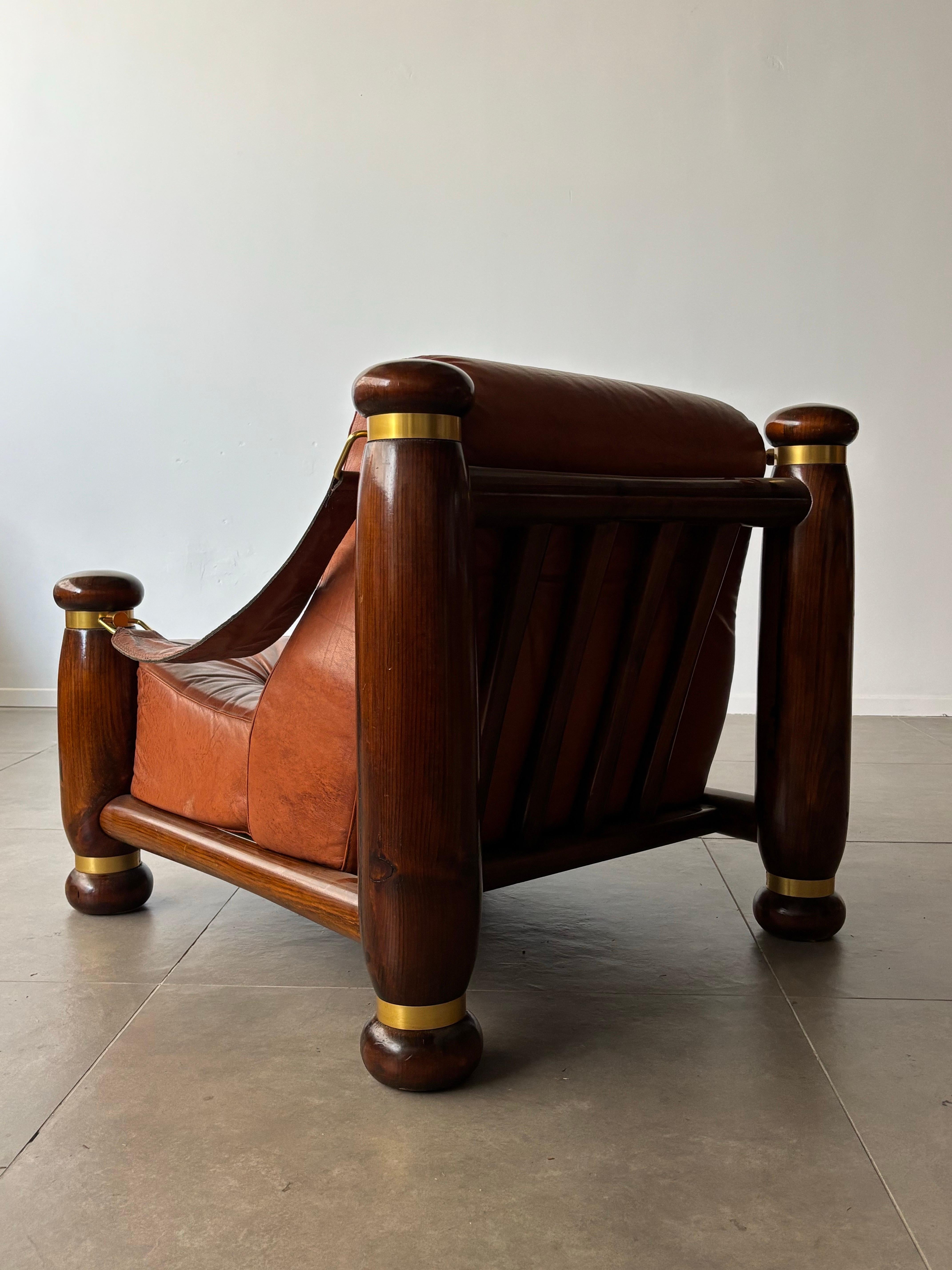 Mid-century leather and wood armchairs , Italy 1970s For Sale 2