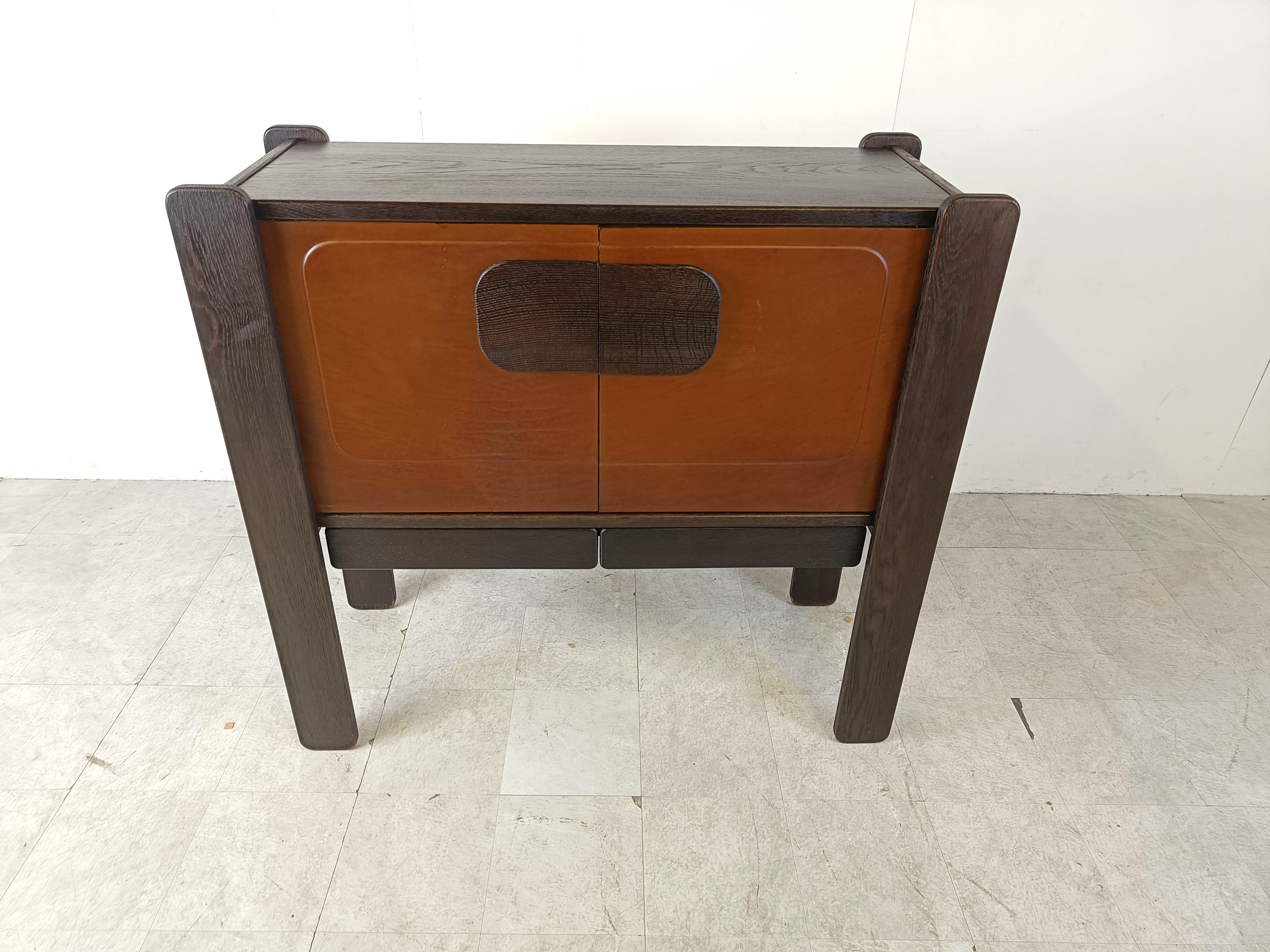 Mid-Century Modern Mid century leather and wood bar cabinet by Hi plan, 1960s For Sale