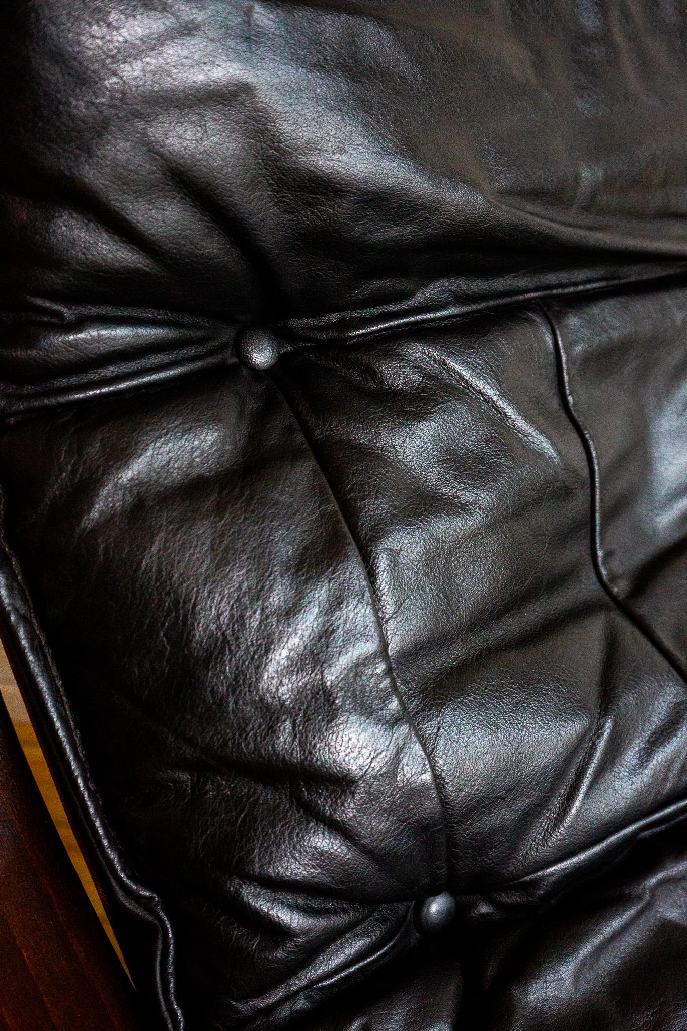 Fauteuil en cuir du milieu du siècle Scandinave Noir Cantilever Bentwood Relling 1970 en vente 2