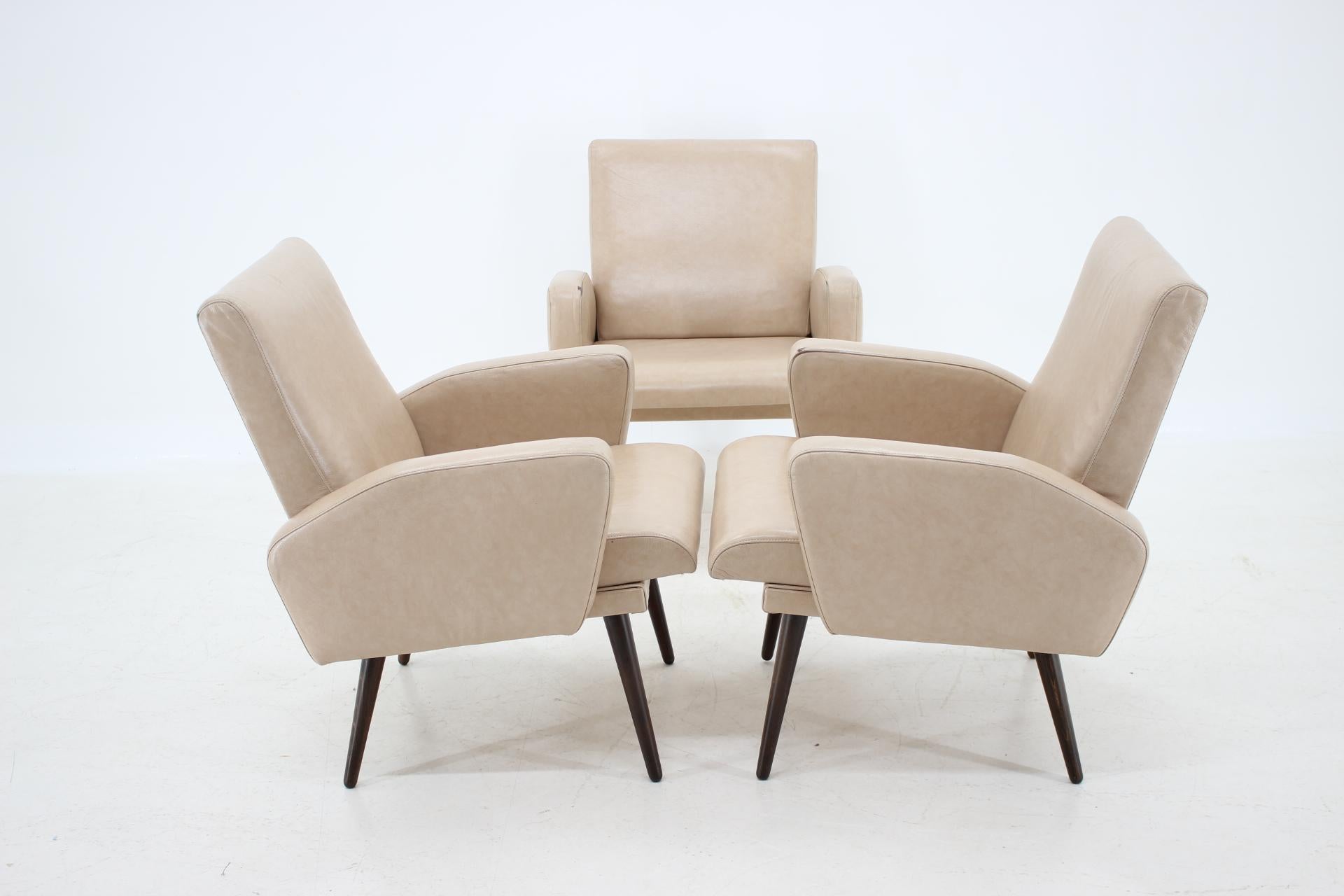 Mid-Century Modern Midcentury Leather Armchairs Designed by Miroslav Navrátil, 1970s