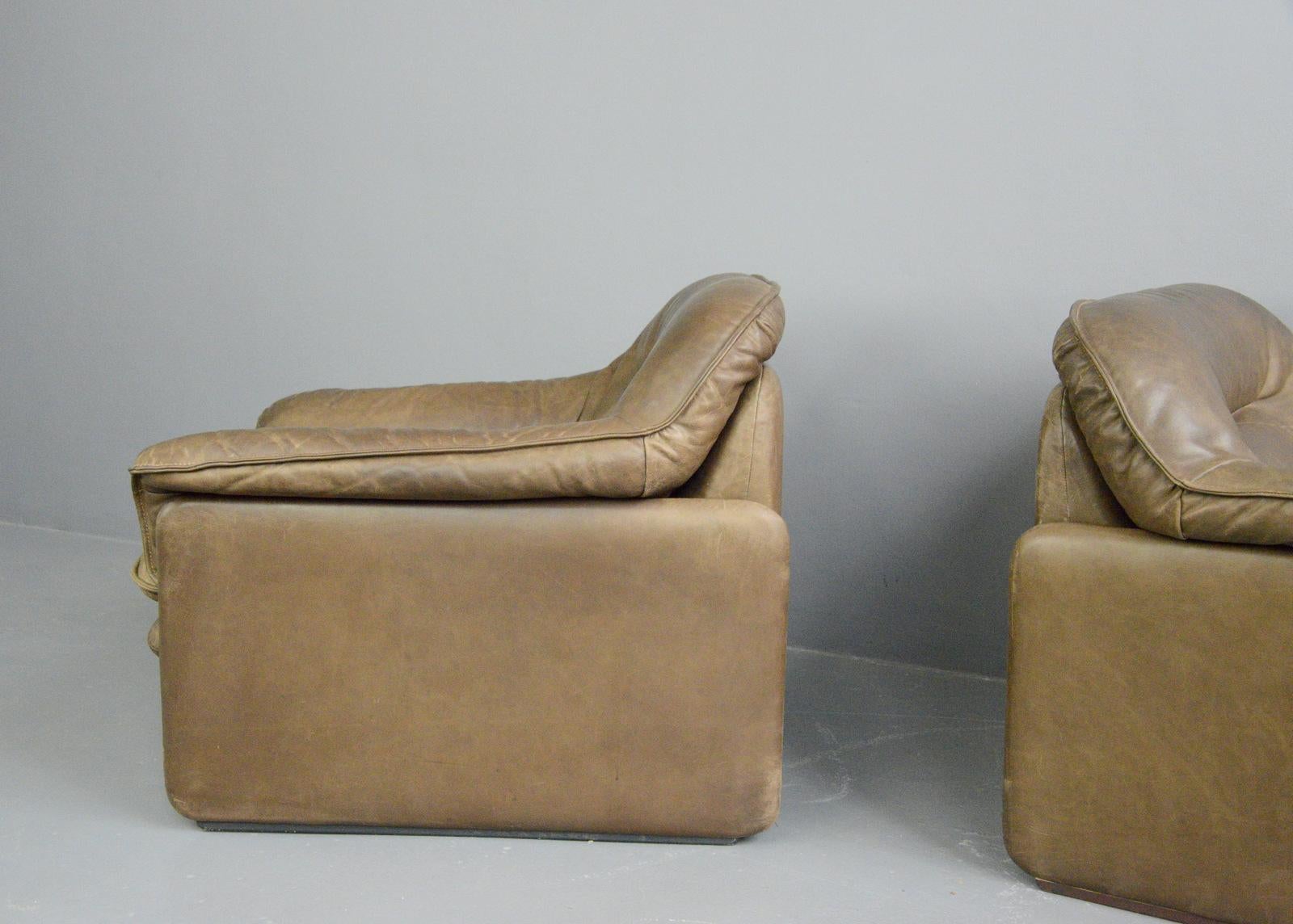 Midcentury Leather Chairs by De Sede, circa 1960s 3