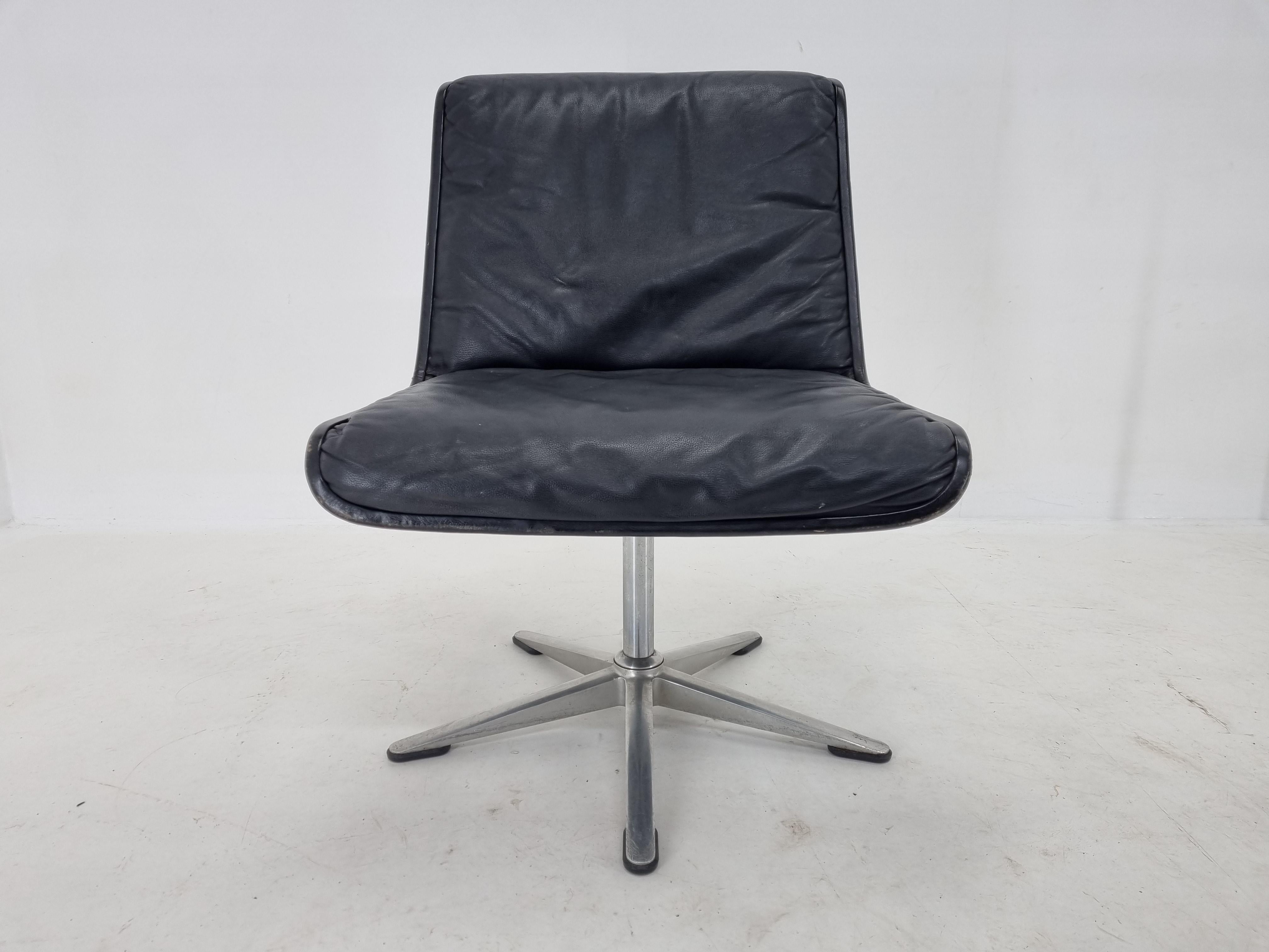 Mid Century Leather Desk Chair Delta Wilkhahn, 1970s In Good Condition For Sale In Praha, CZ