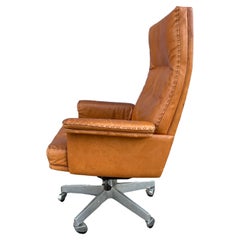 Fauteuil de bureau en cuir du milieu du siècle DS 35 De Sede