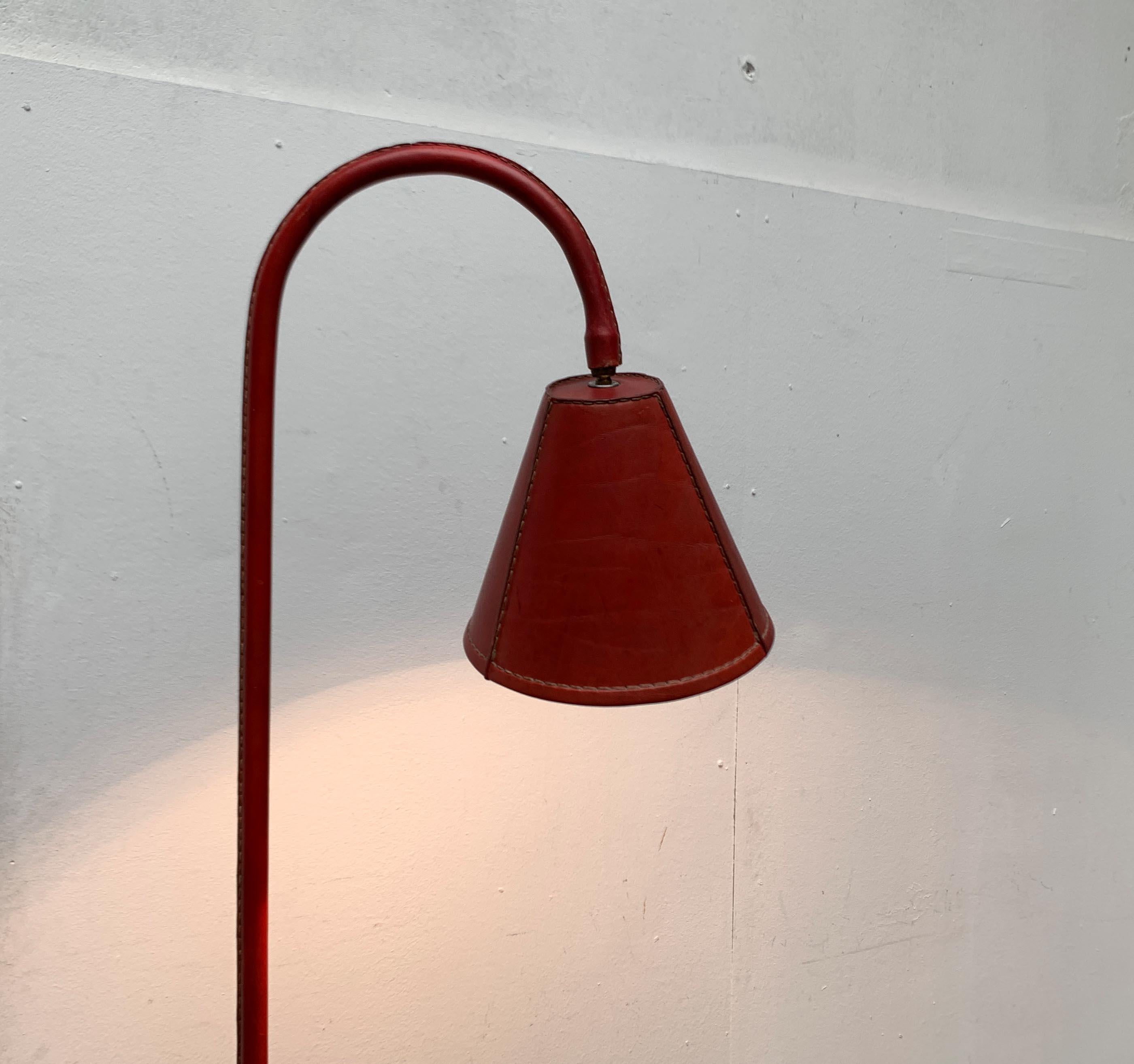 Lampadaire en cuir du milieu du siècle dans le style de Jacques Adnet pour Valenti, Espagne en vente 13