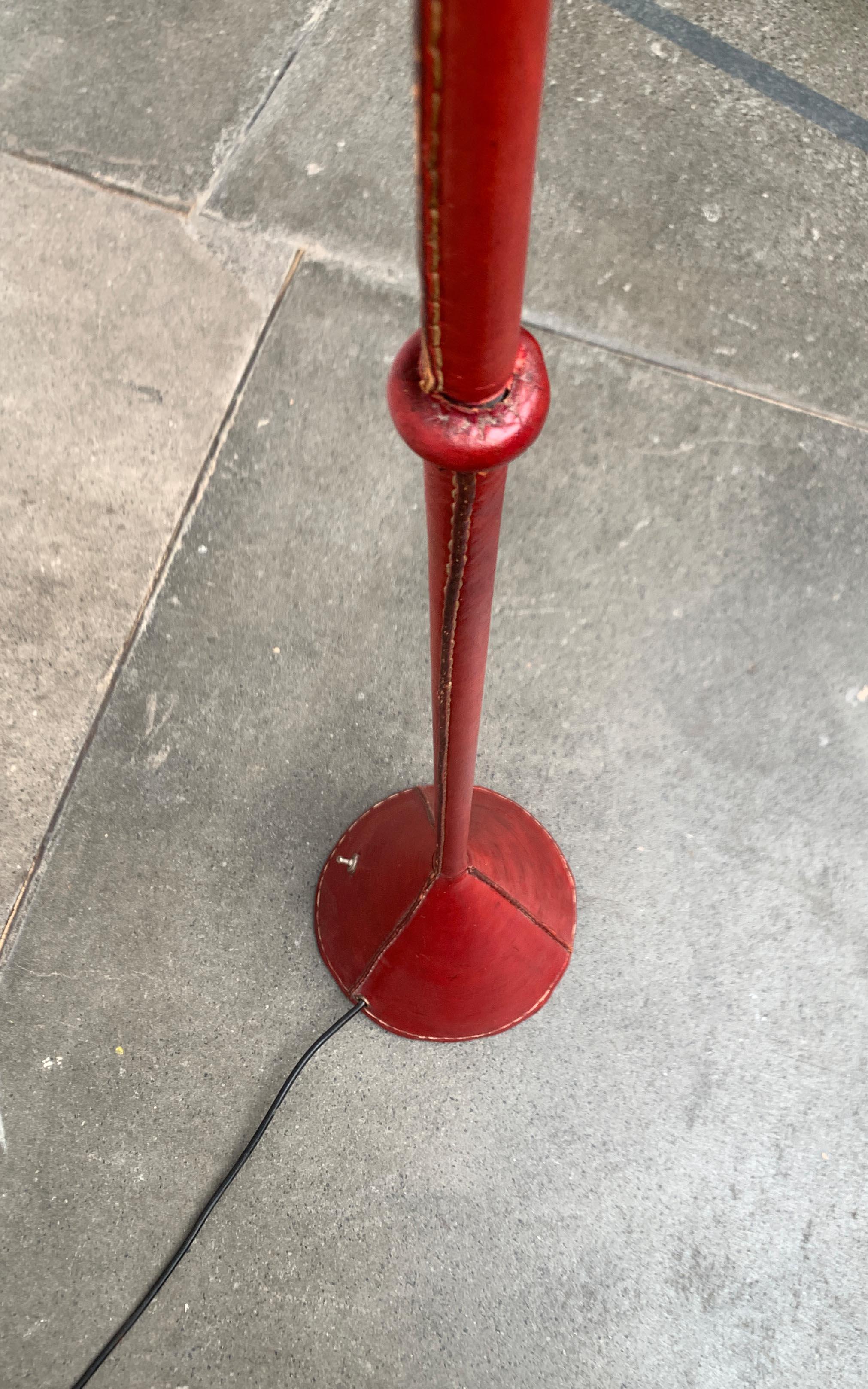 Métal Lampadaire en cuir du milieu du siècle dans le style de Jacques Adnet pour Valenti, Espagne en vente