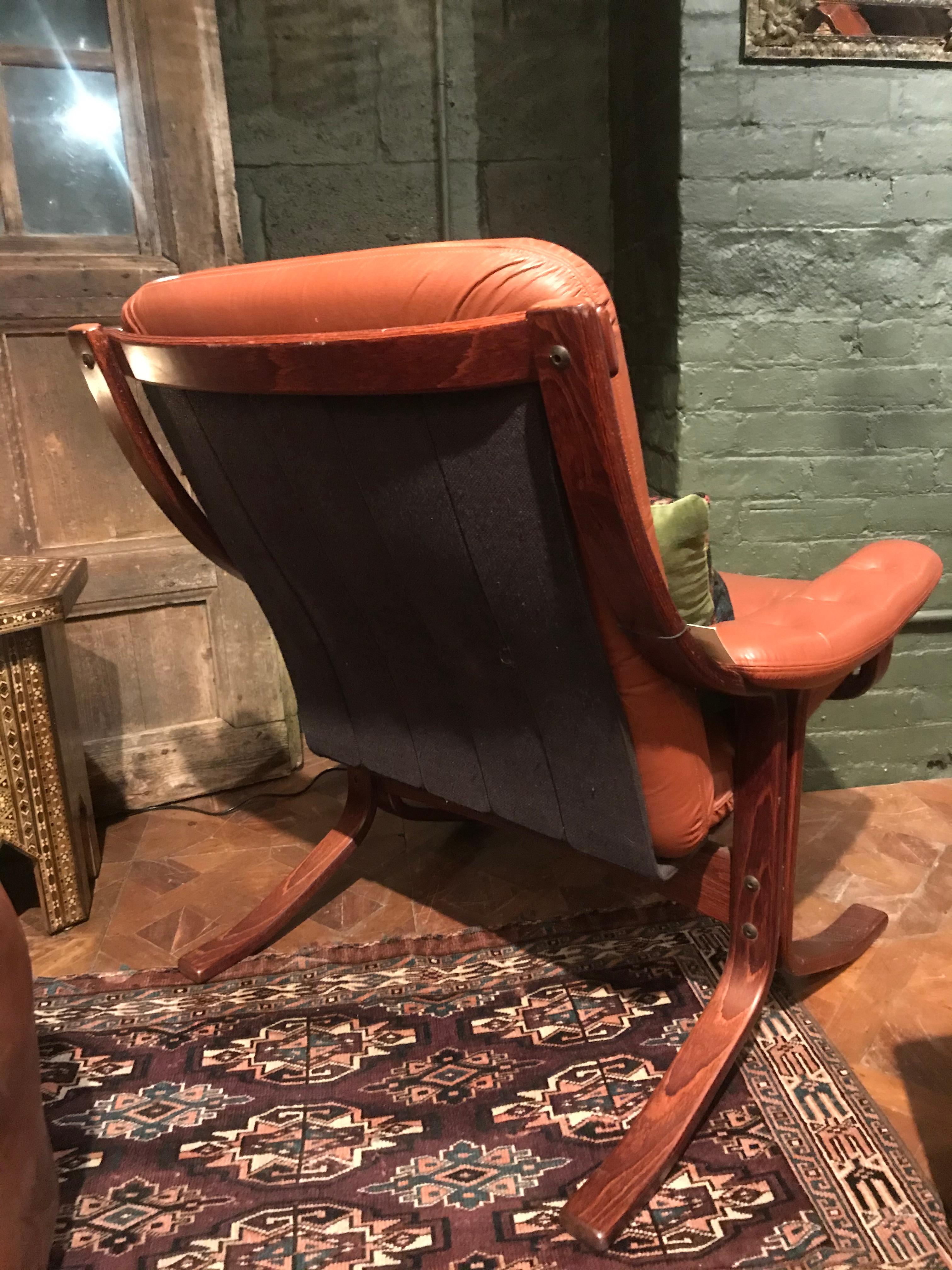 20th Century Midcentury Leather Lounge Chair