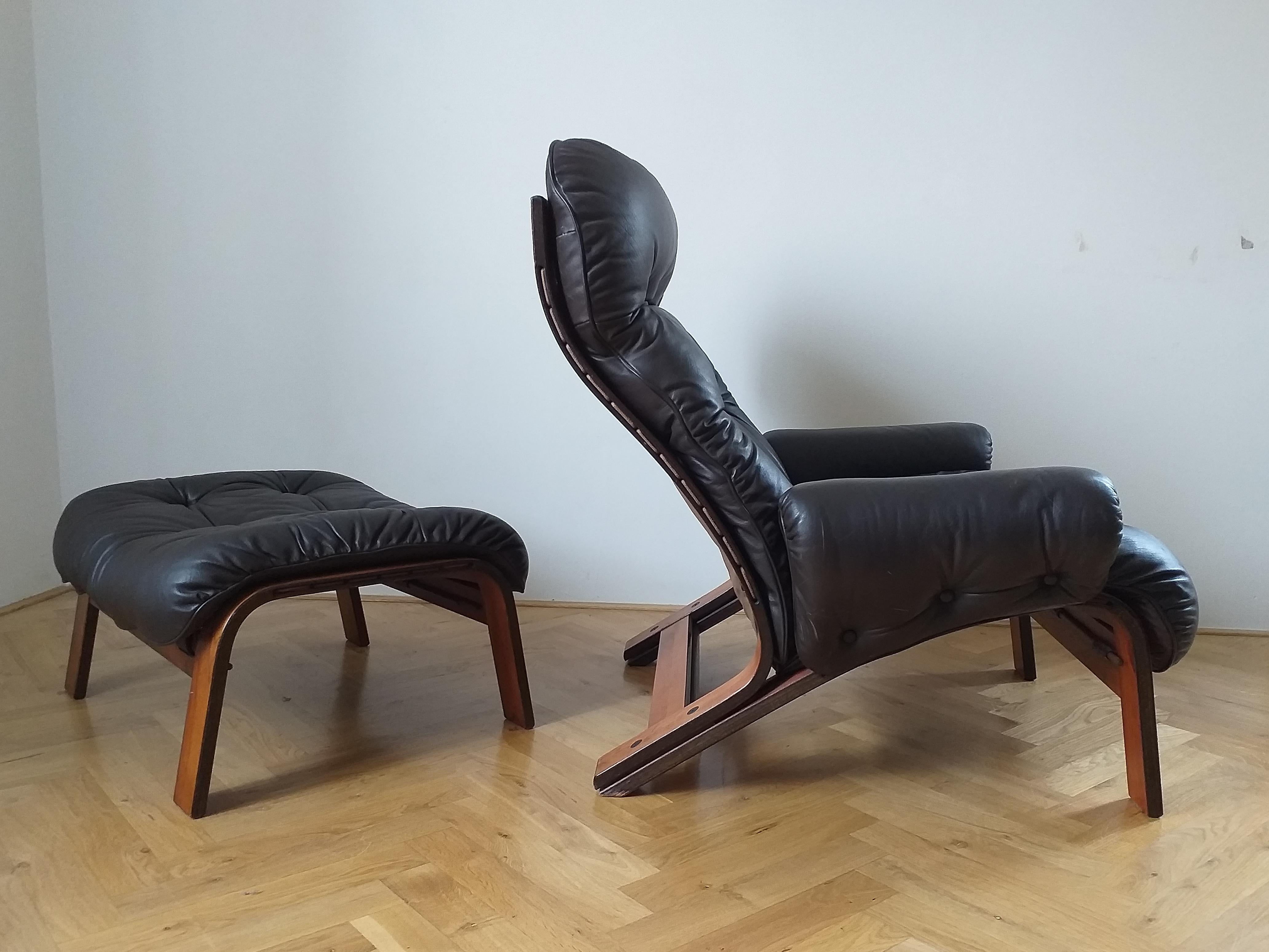 Late 20th Century Midcentury Leather Lounge Chair RyBo Rykken, Oddvin Rykken, Ottoman, 1970s