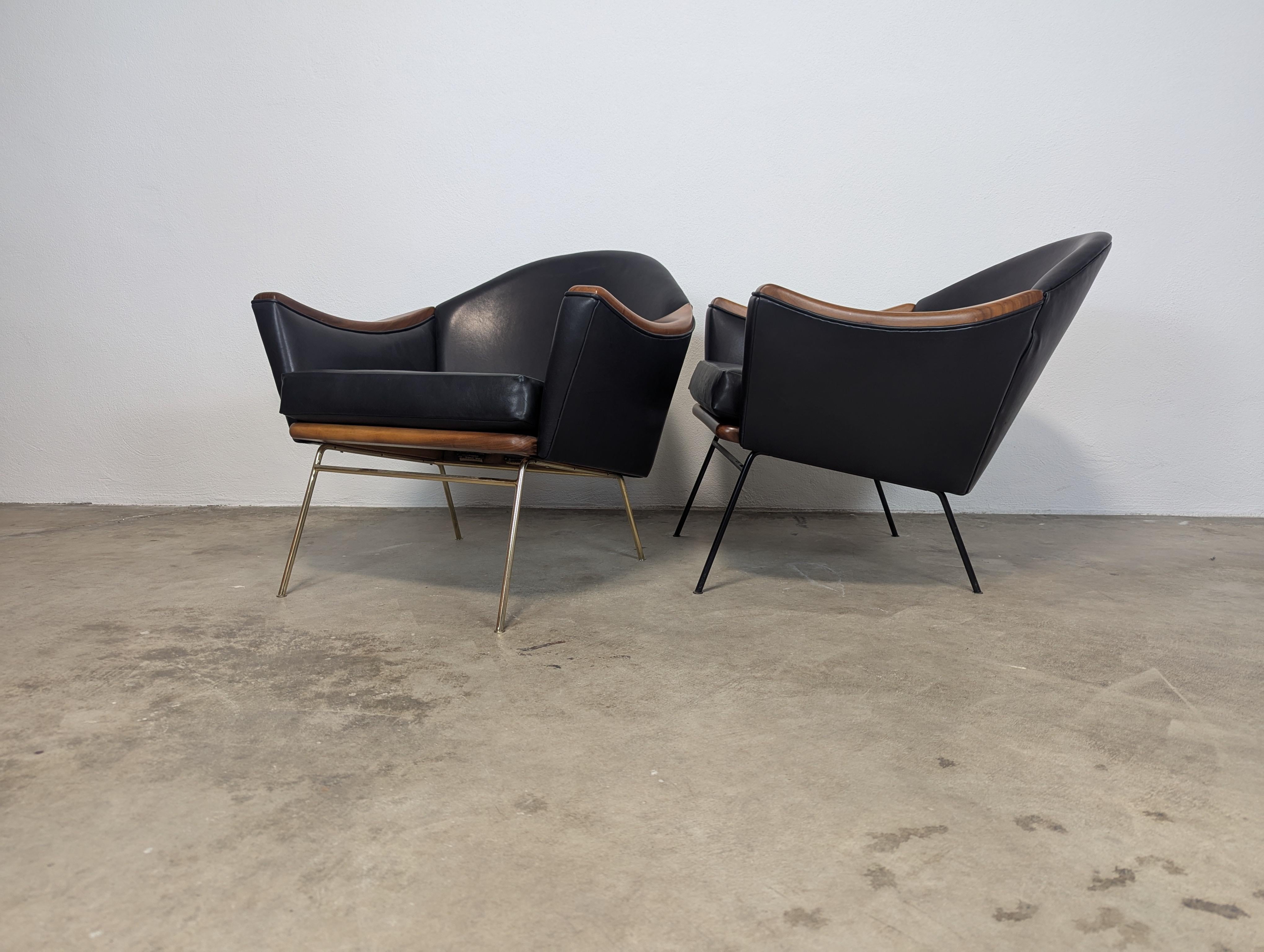 Mid Century Leather Lounge Chairs Adrian Pearsall for Craft Associates, c1960s For Sale 8