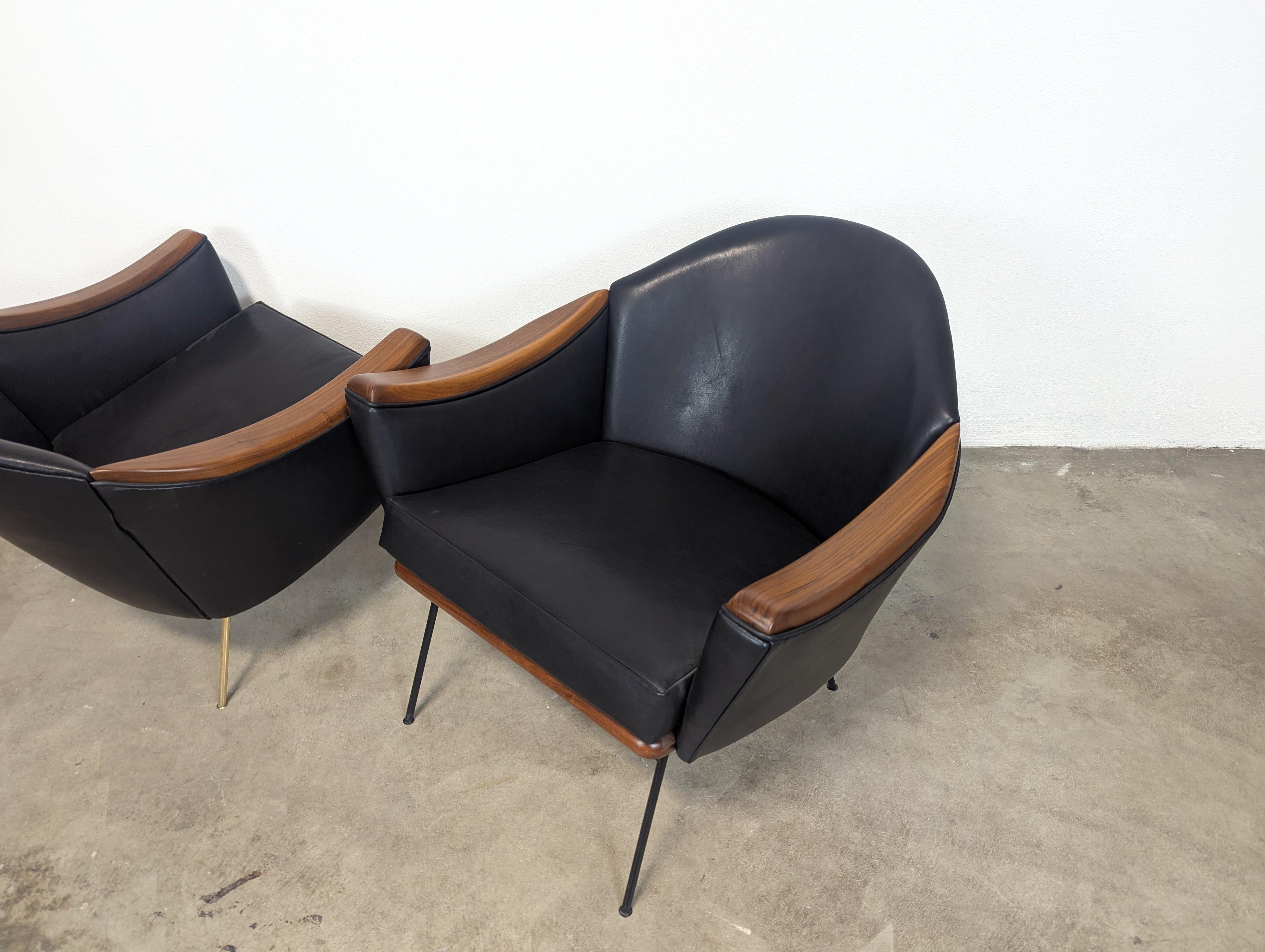 Mid Century Leather Lounge Chairs Adrian Pearsall for Craft Associates, c1960s For Sale 1