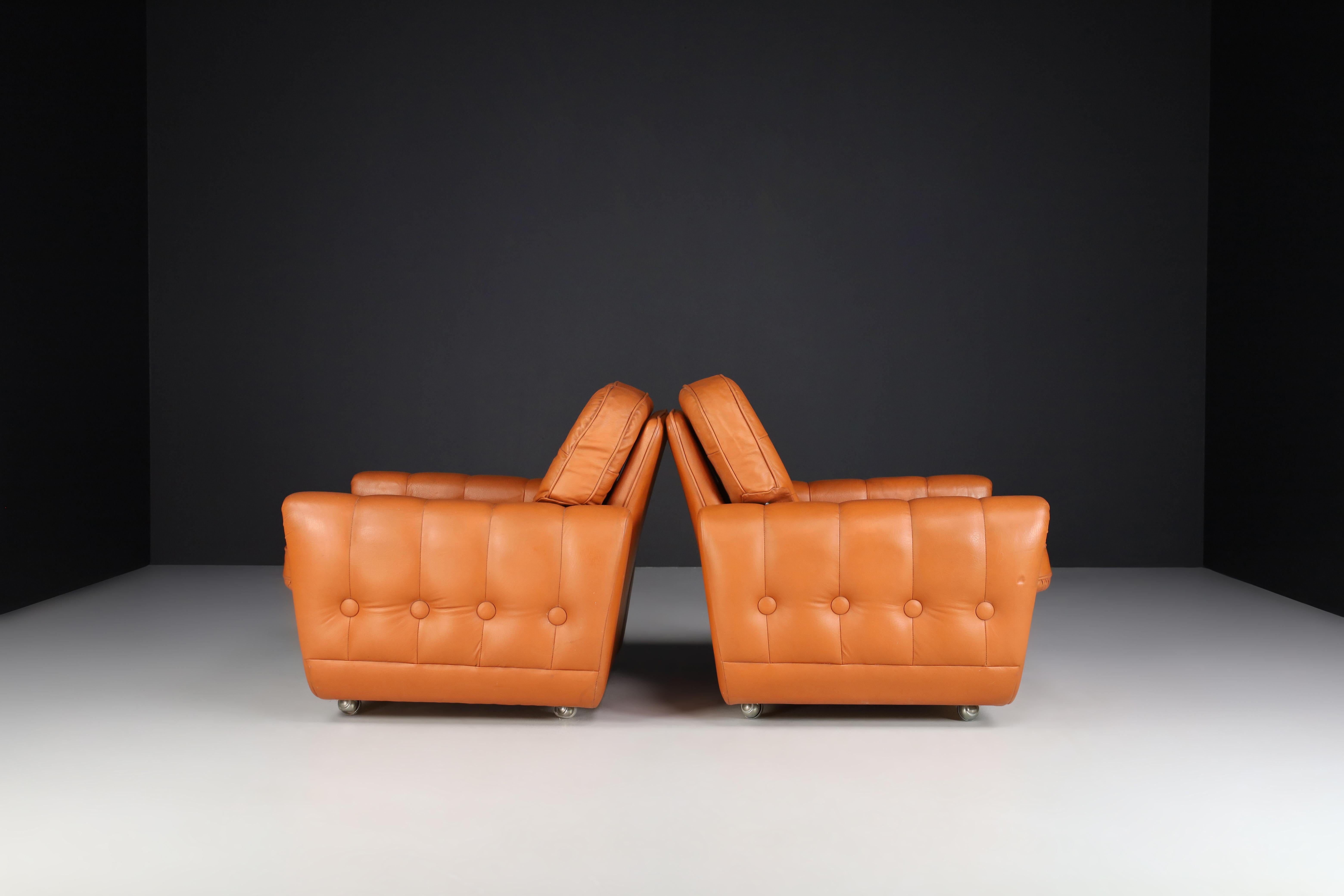 Mid-Century Leather Lounge Chairs, France, 1960s For Sale 1