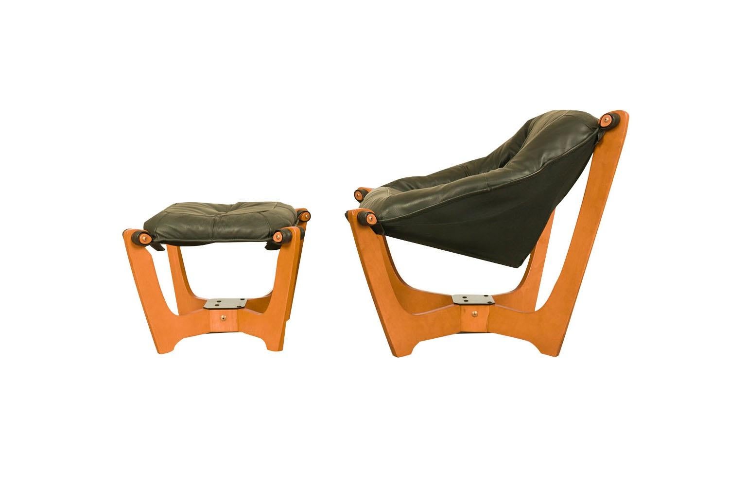 Mid-Century Leather Luna Sling Lounge Chair Ottoman by Hjellegjerde Norway 5