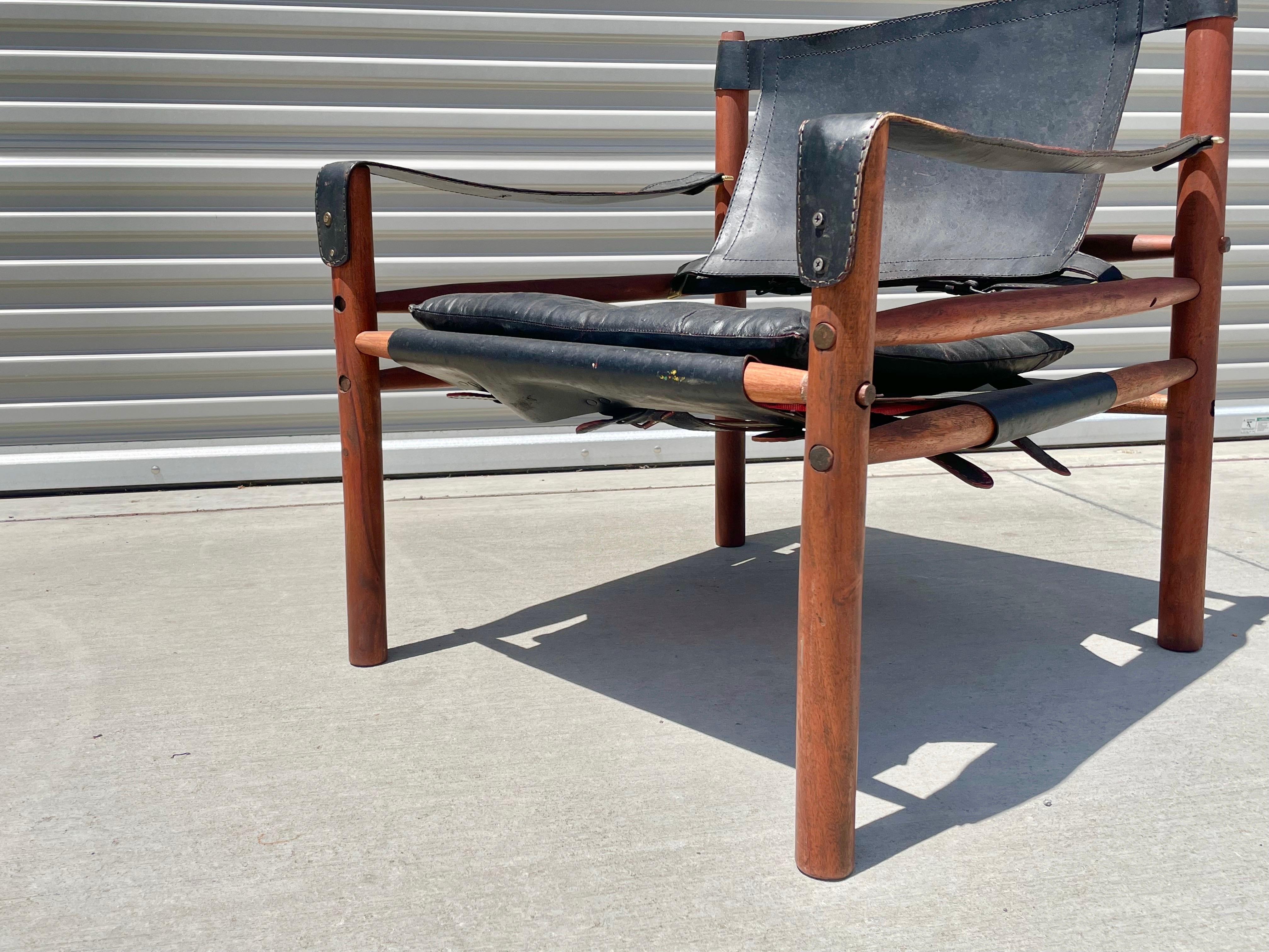 Midcentury Leather Sirocco Safari Chair by Arne Norell 2