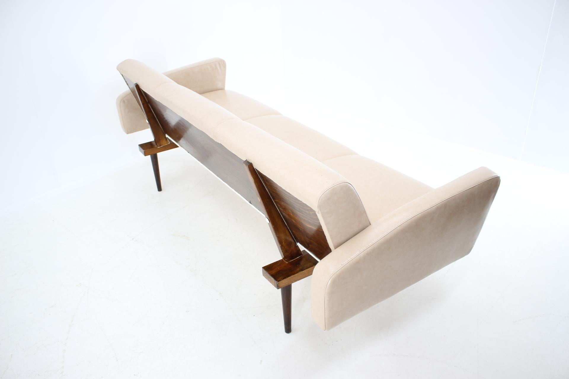 Mid-Century Modern Midcentury Leather Sofa Designed by Miroslav Navrátil, 1970s