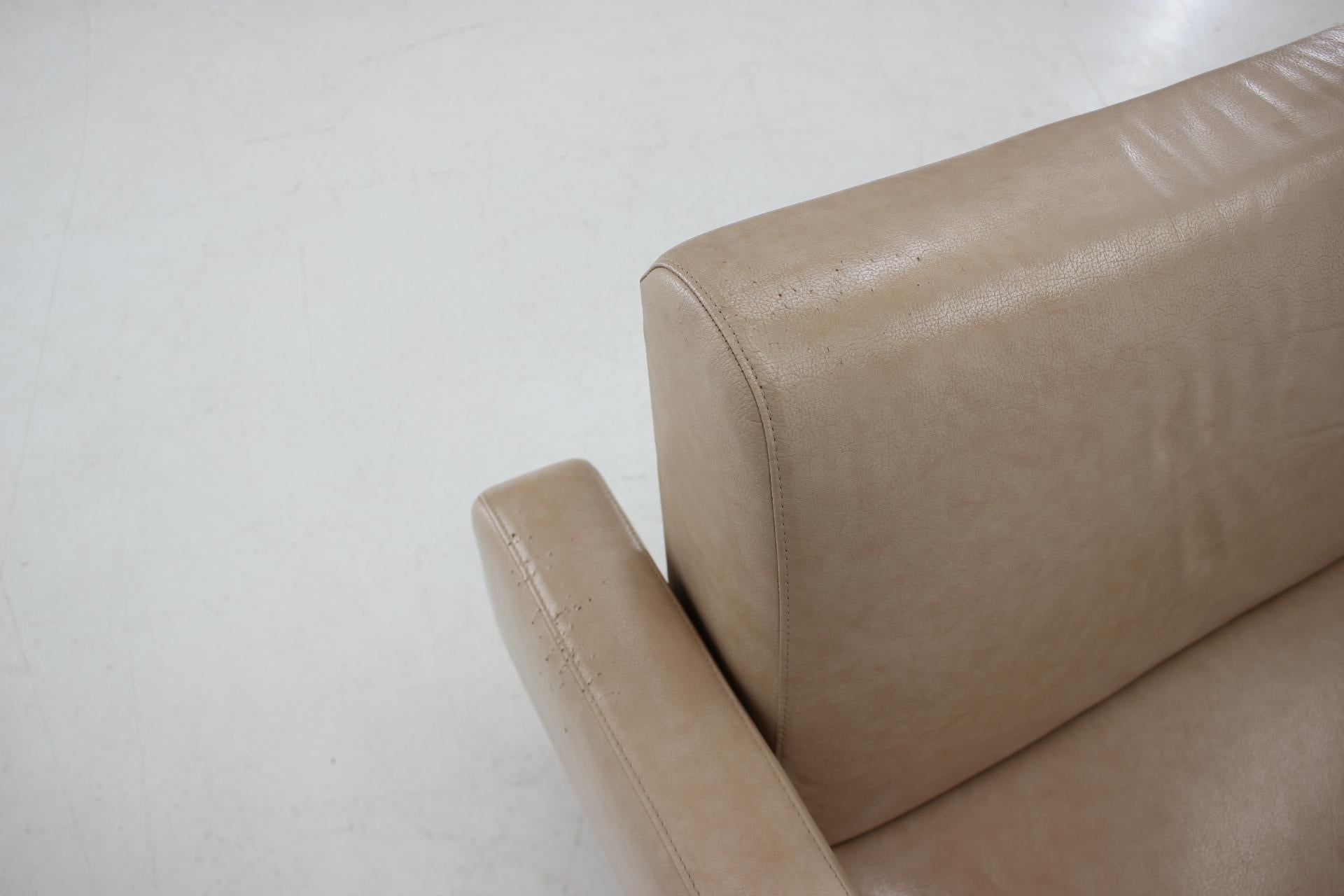 Midcentury Leather Sofa Designed by Miroslav Navrátil, 1970s 2
