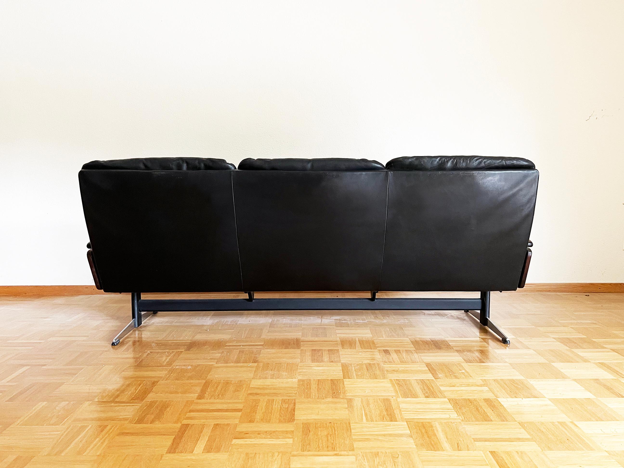  Mid-Century Leather, Teak and Metal King Sofa by André Vandenbeuck 1970s For Sale 1