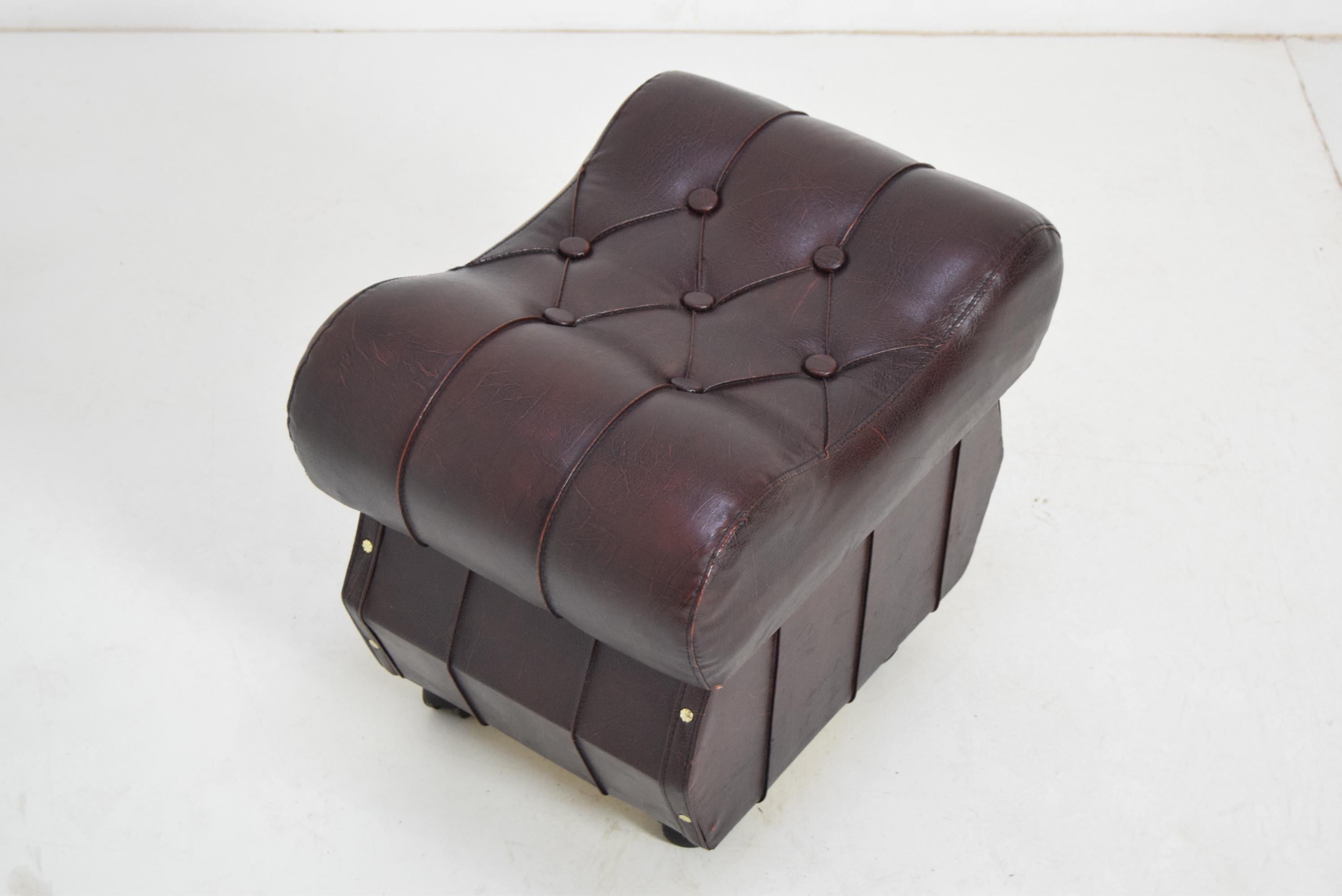 Mid-Century Modern Midcentury Leatherette Stool with Wheels, 1970s For Sale