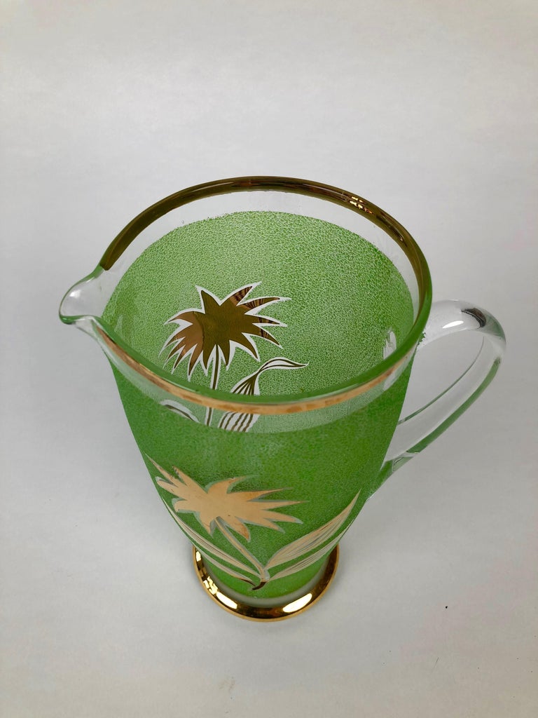 Midcentury Lemonade Set in Jade Green Glass In Good Condition For Sale In Vienna, Austria