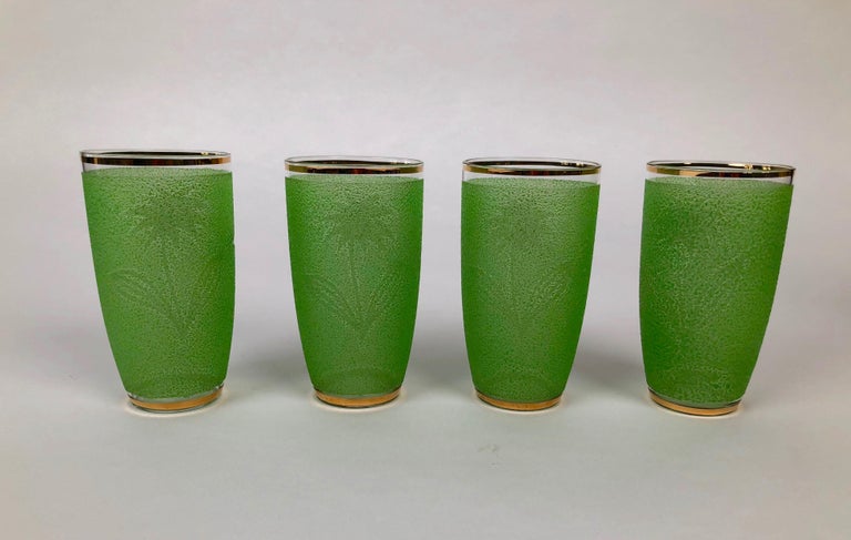 Midcentury Lemonade Set in Jade Green Glass For Sale 2