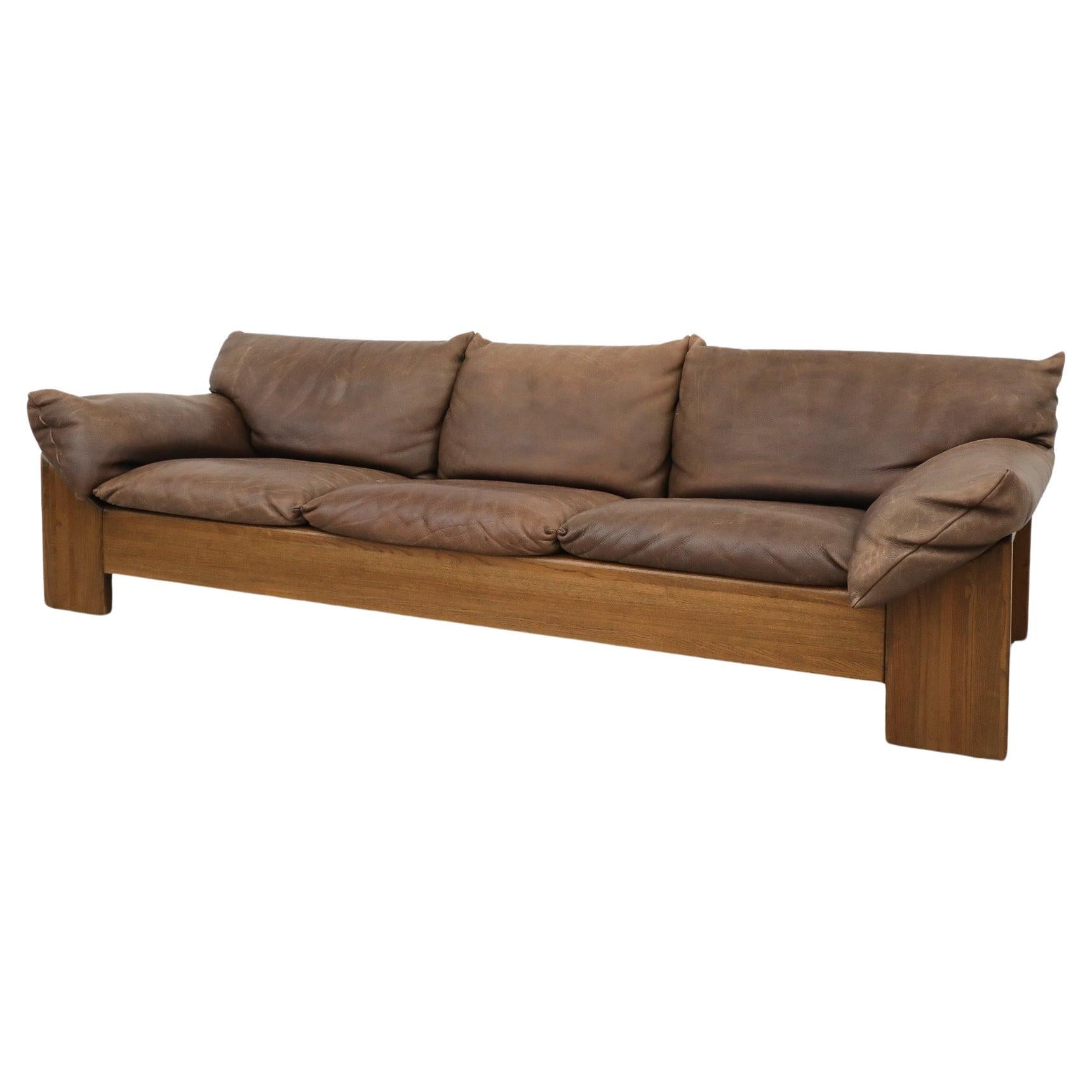 Mid-Century Leolux 3 Seater Oak and Leather Sofa For Sale