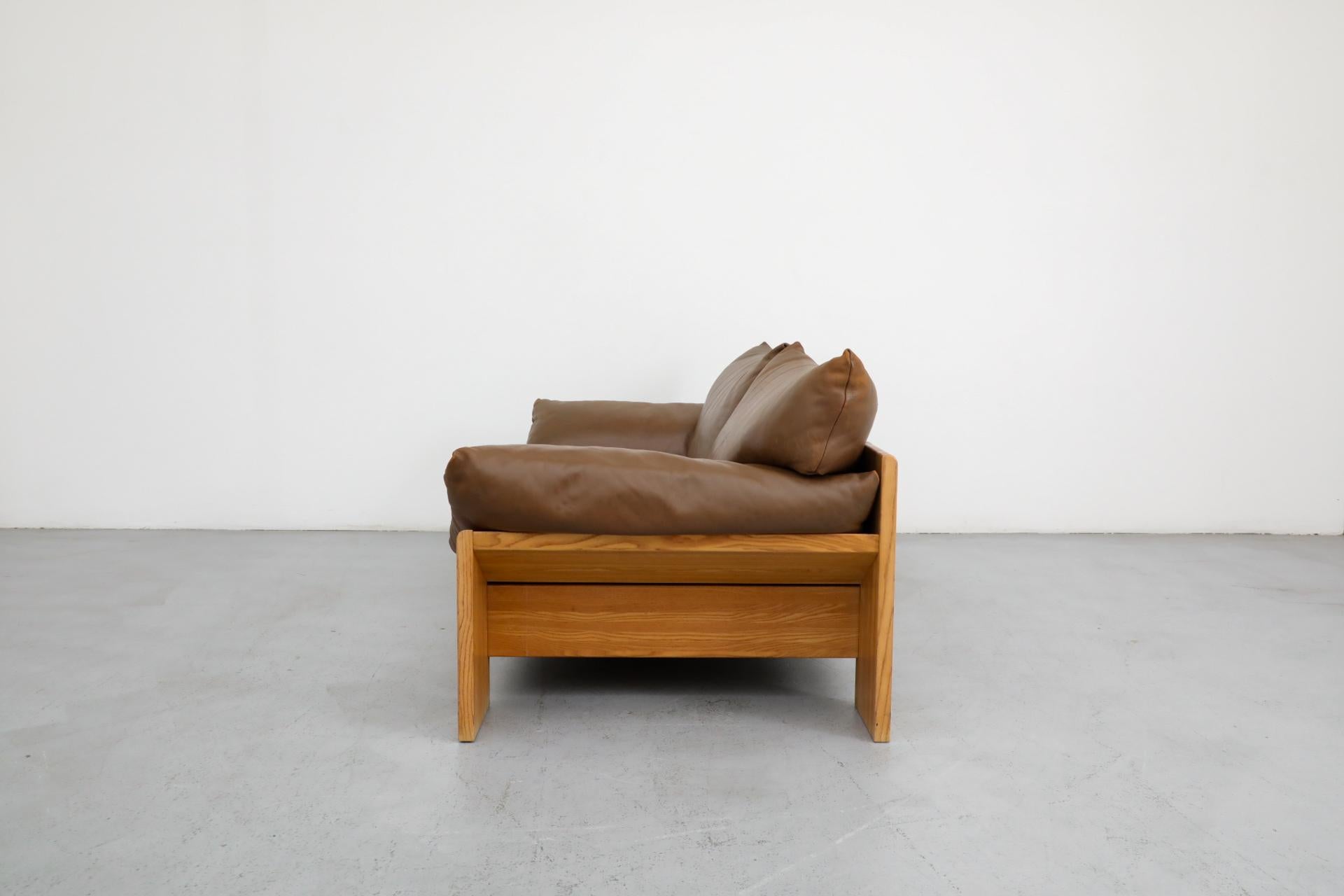 Mid-Century Modern Mid-Century Leolux 