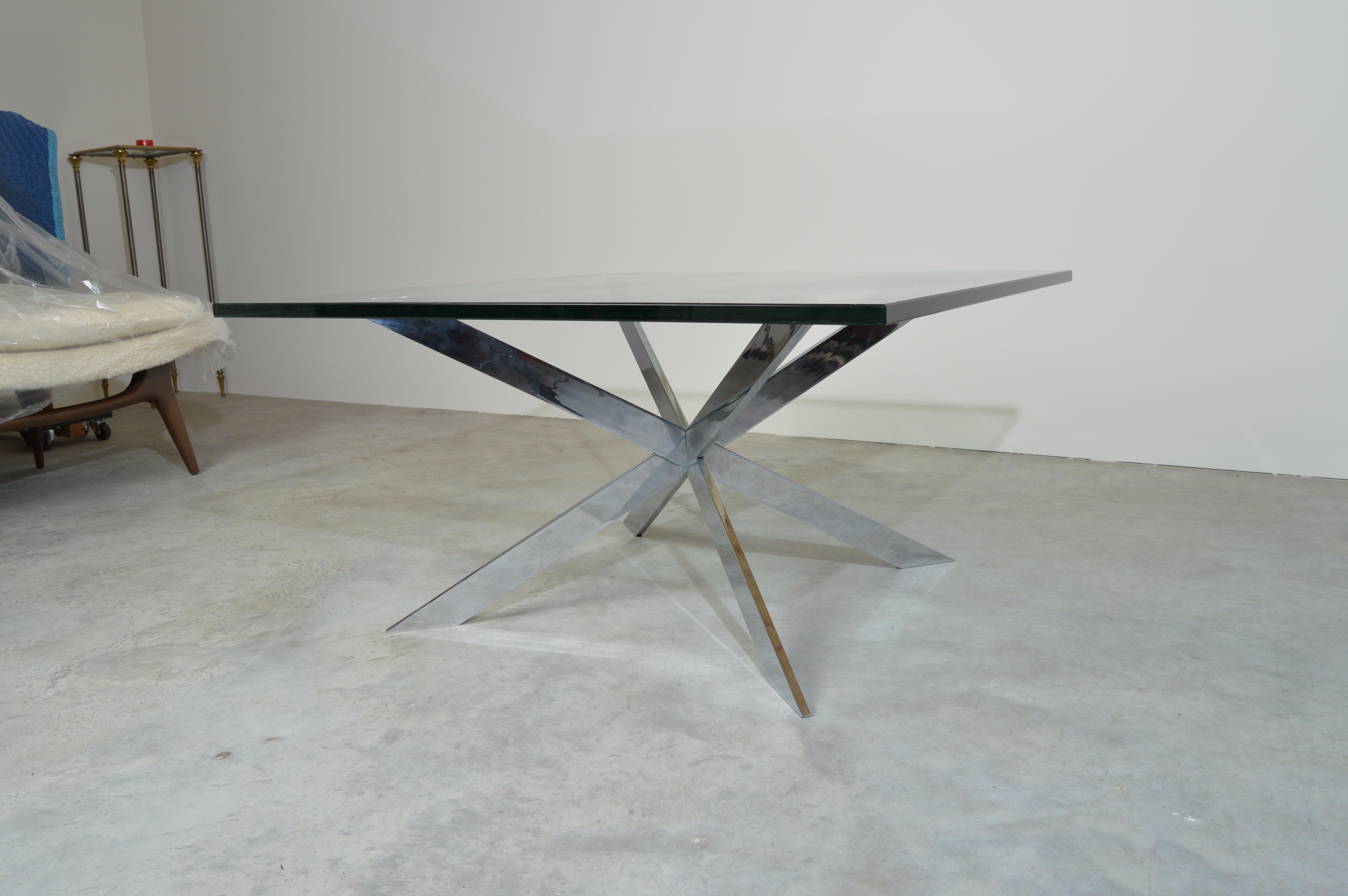 Midcentury Leon Rosen for Pace Collection Starburst Form Cocktail Table In Good Condition In Southampton, NJ