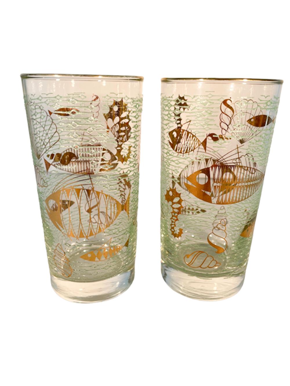 Midcentury Libbey Glass Highball Glasses in the Marine Life Pattern In Good Condition For Sale In Nantucket, MA