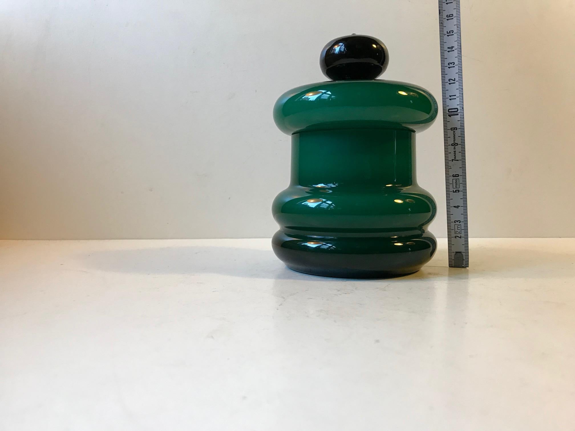 Midcentury Lidded Murano Cased Green Glass Jar by Vistosi, 1960s In Good Condition In Esbjerg, DK