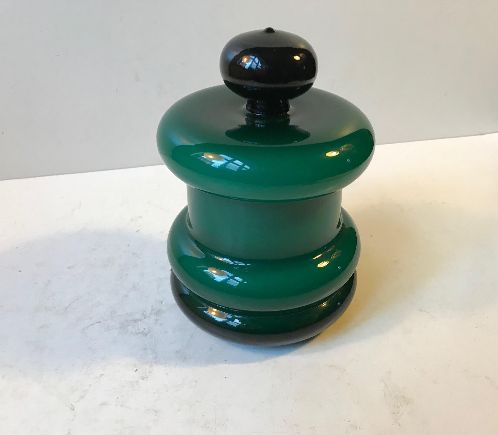 Midcentury Lidded Murano Cased Green Glass Jar by Vistosi, 1960s 1