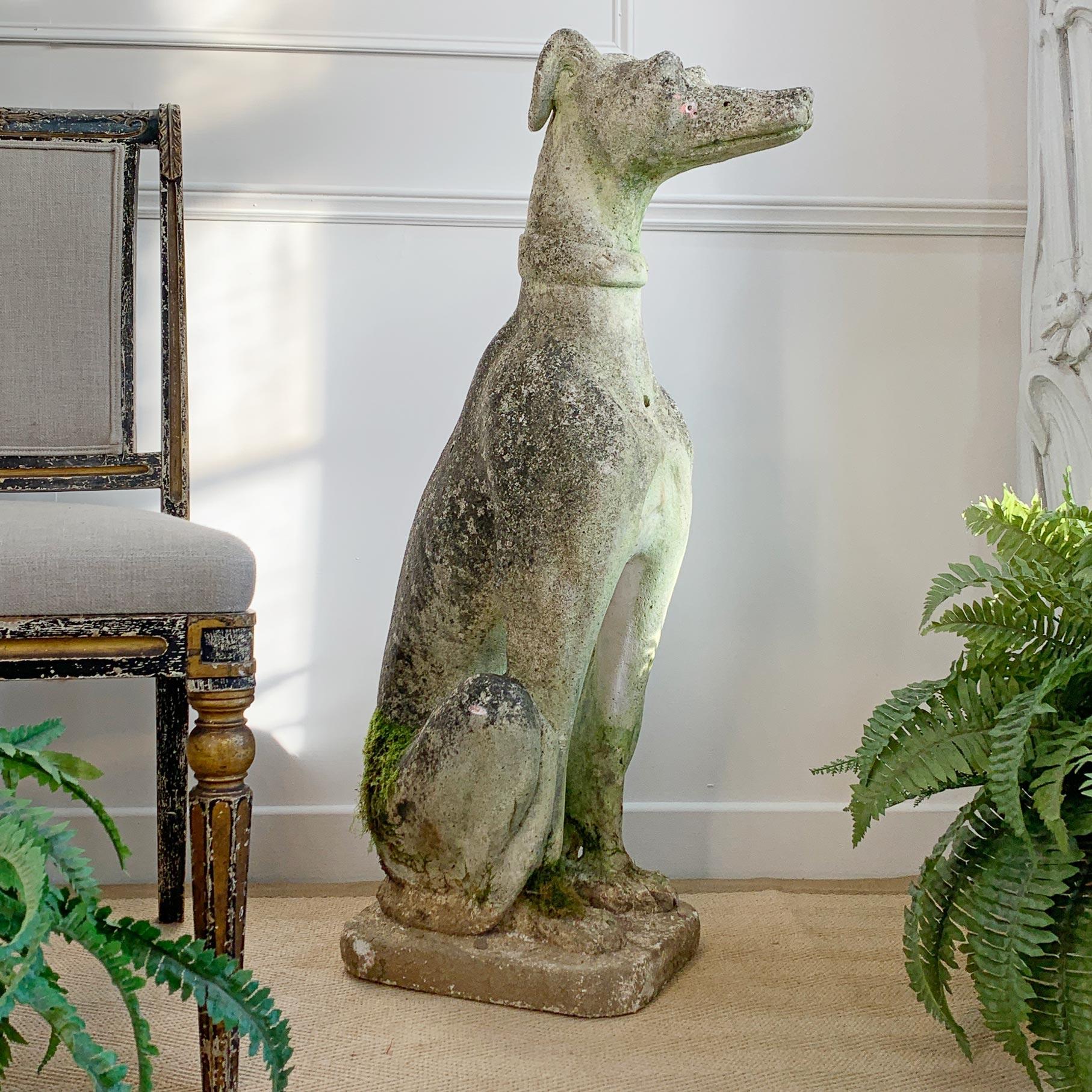 Mid Century Life Size Italian Composite Stone Greyhound Statue Bon état à Hastings, GB