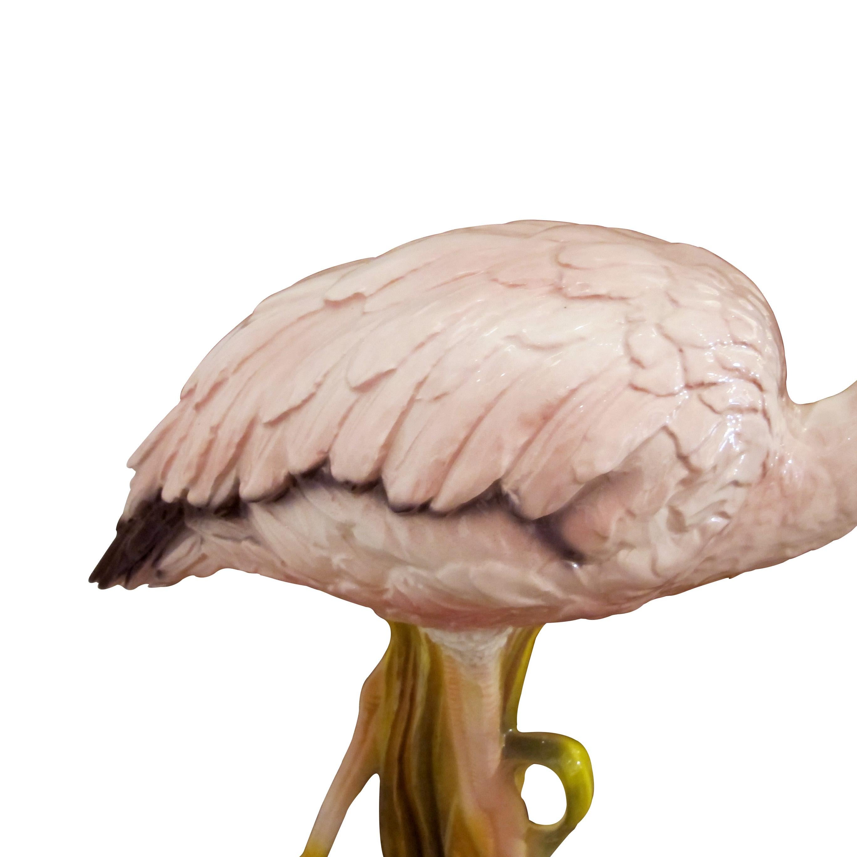 Milieu du XXe siècle Flamant italien du milieu du siècle en céramique émaillée grandeur nature en vente