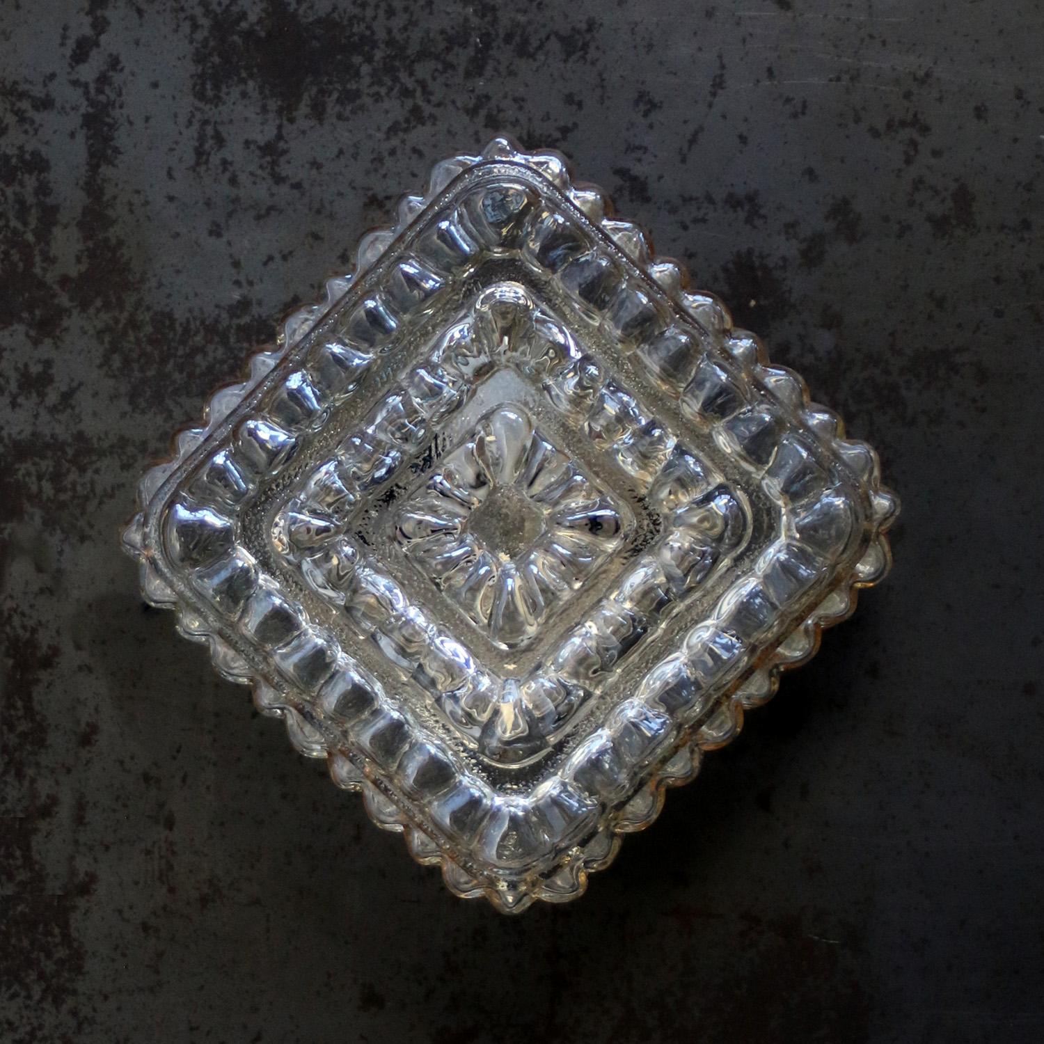 Luz de mediados de siglo Apliques de cristal transparente ámbar para empotrar siglo XX en venta