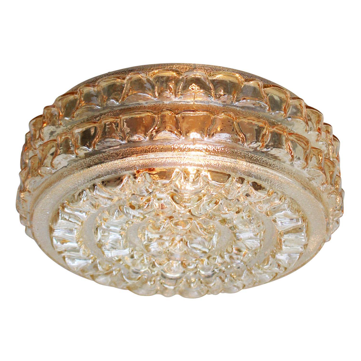 Mid-Century moderno Lampada ad incasso in vetro ambrato di metà secolo in vendita