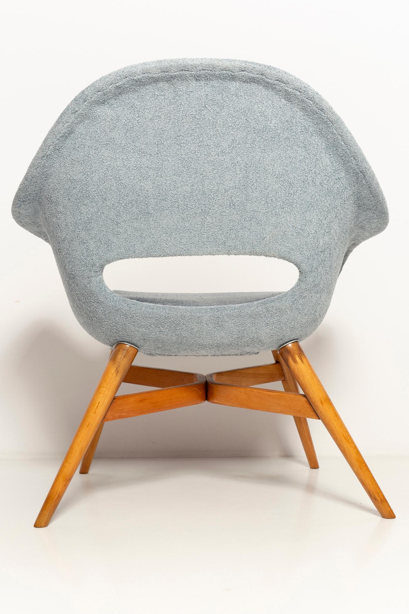 Mid-Century Light Blue Shell Chair, Miroslav Navratil, Czechoslovakia, 1960s For Sale 2
