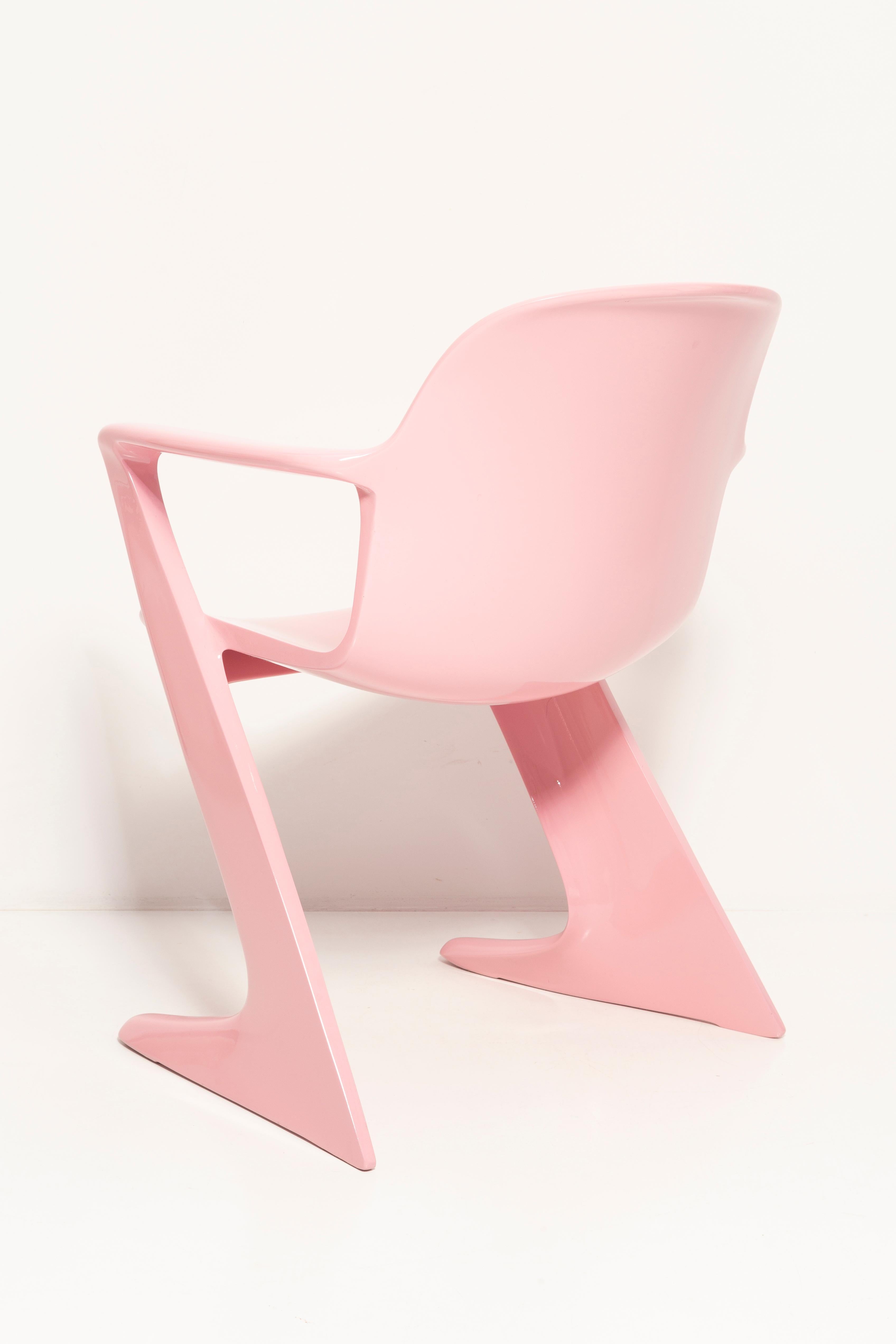 Mid-Century Light Pink Kangaroo Chair Designed by Ernst Moeckl, Germany, 1968 For Sale 6