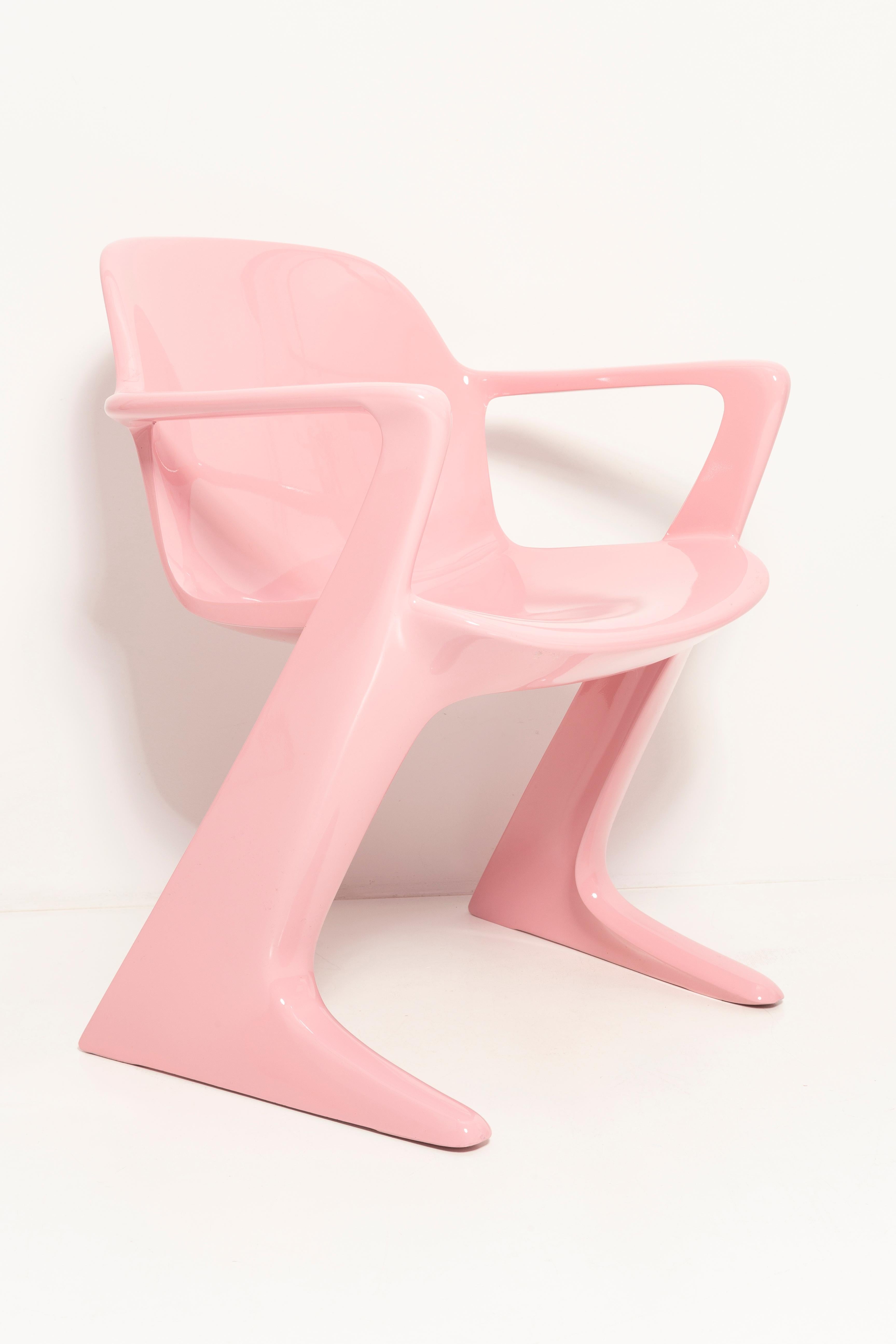Lacquered Mid-Century Light Pink Kangaroo Chair Designed by Ernst Moeckl, Germany, 1968 For Sale