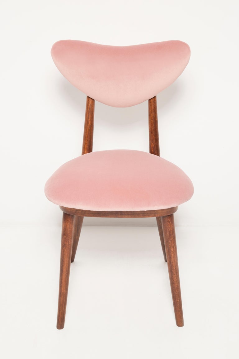 Mid Century Light Pink Velvet Heart Chair, Europe, 1960s For Sale at